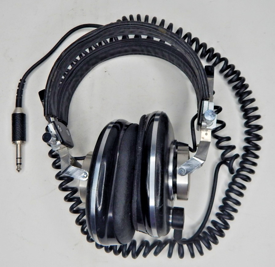 Vintage Pioneer Monitor 10 Over The Ear Headphones Audio – Black Tested Working
