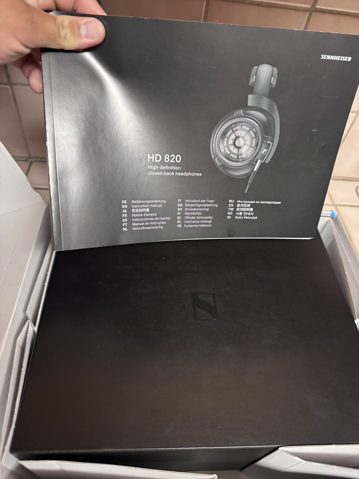 Brand New Sennheiser HD 820 Over-Ear Closed-Back Headphones (Black) New In Box