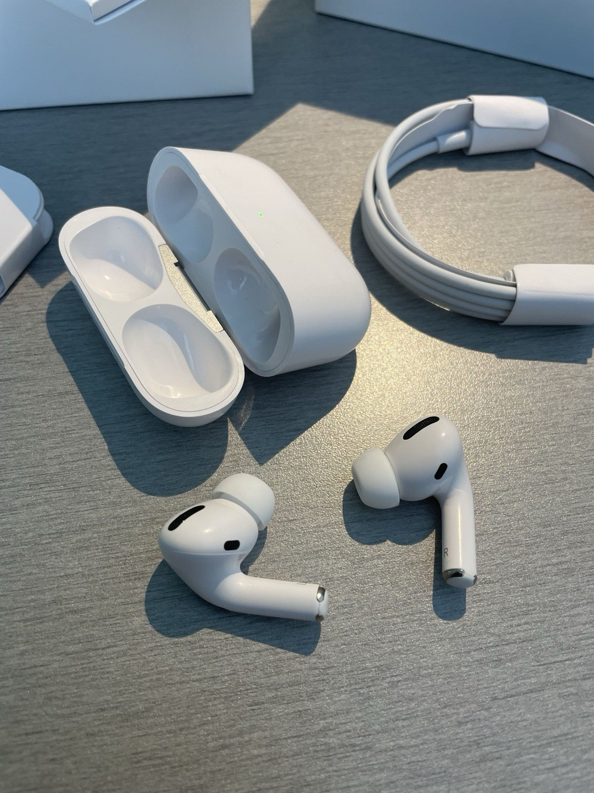 Apple AirPods Pro 2