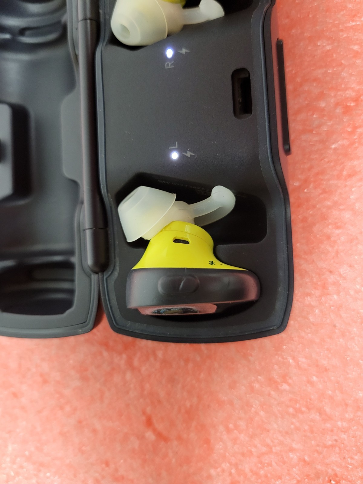 BOSE SoundSport Free Truly Wireless Sport Headphones | O623