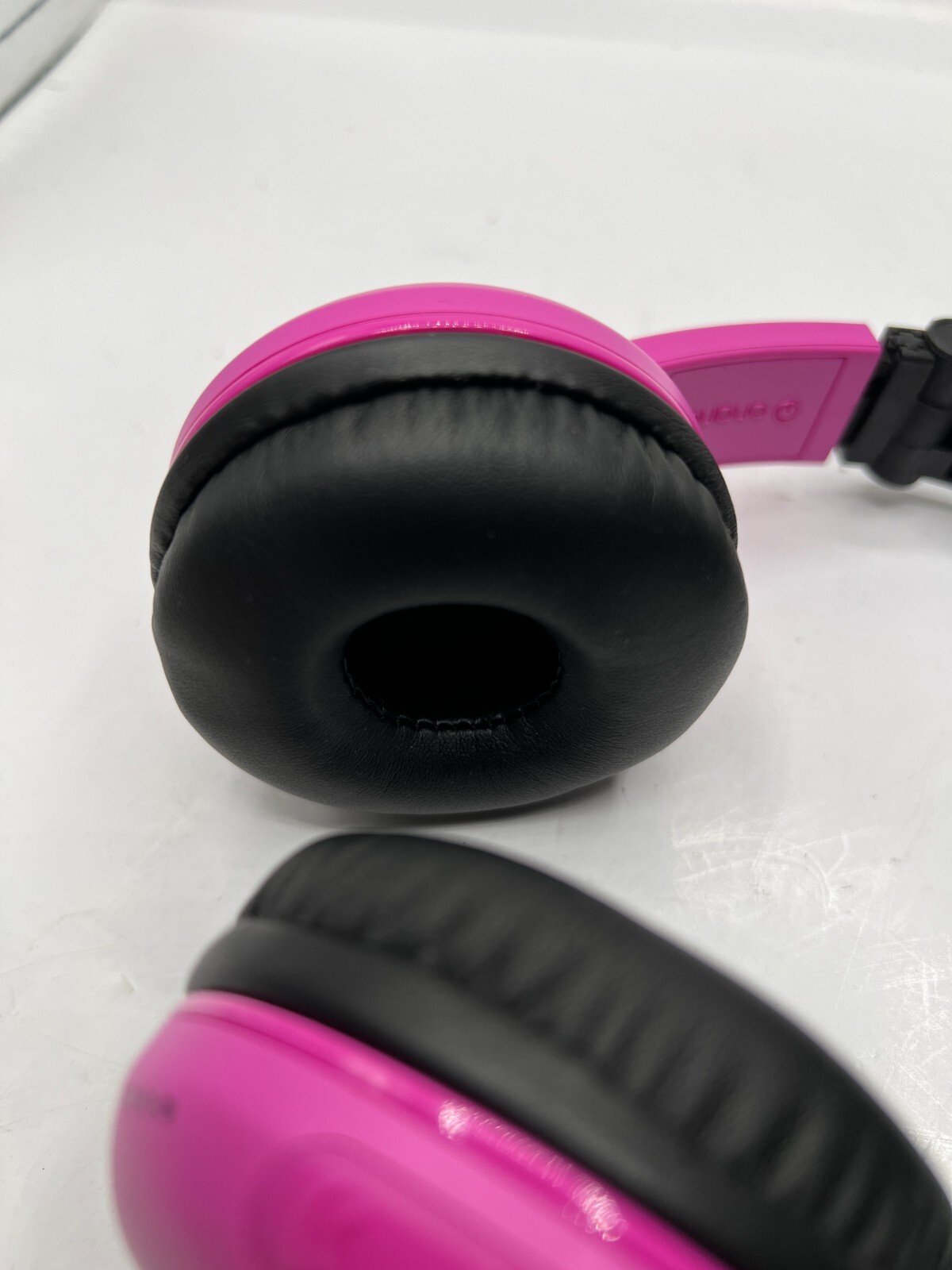 BuddyPhones OPLTKDGCH49/20 TIMEP-PINK POP Time Pro Wireless Headphones PINK