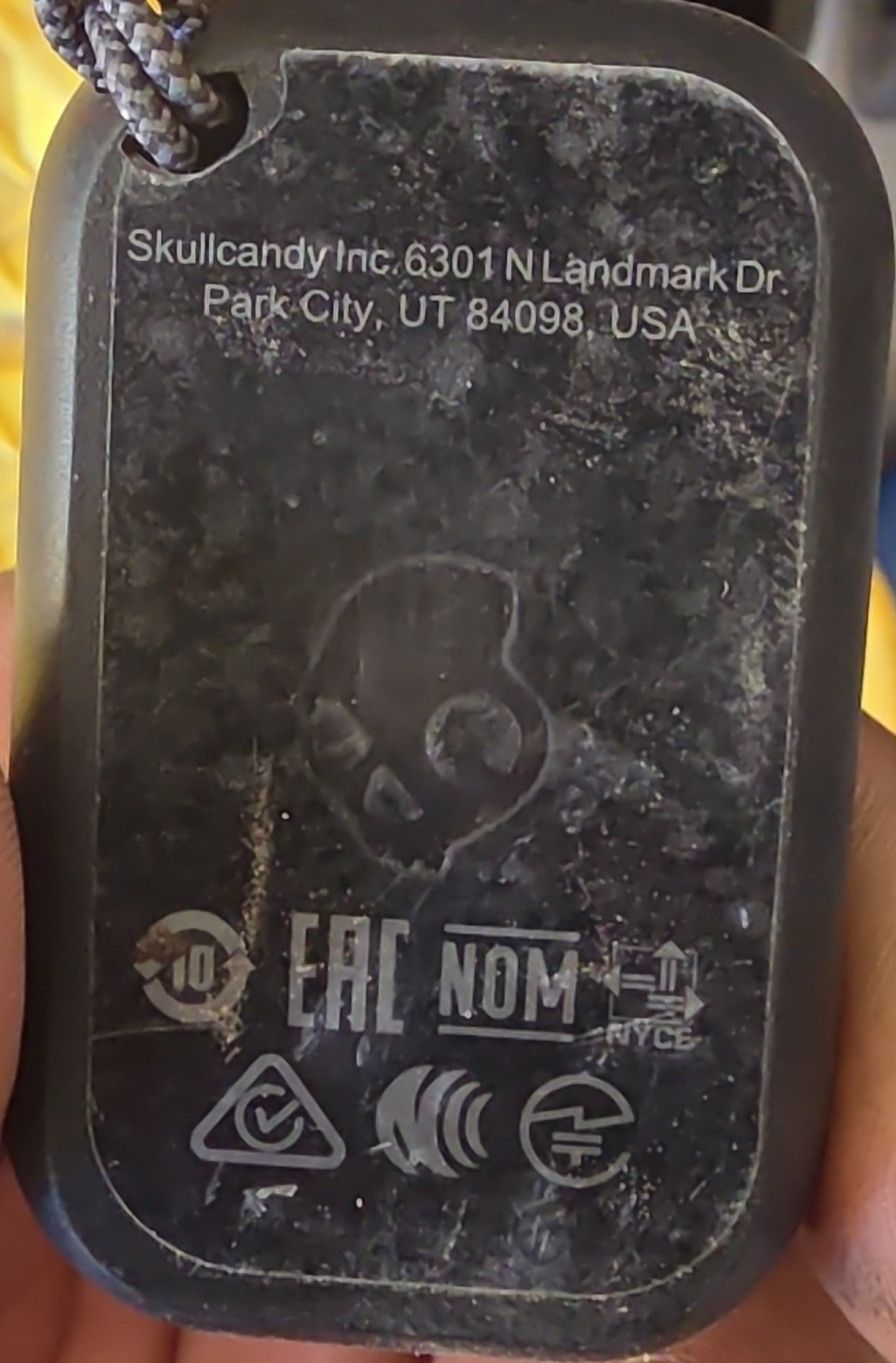 Skullcandy AH-2301 Wireless Bluetooth In-Ear Earbuds Charging Case Black