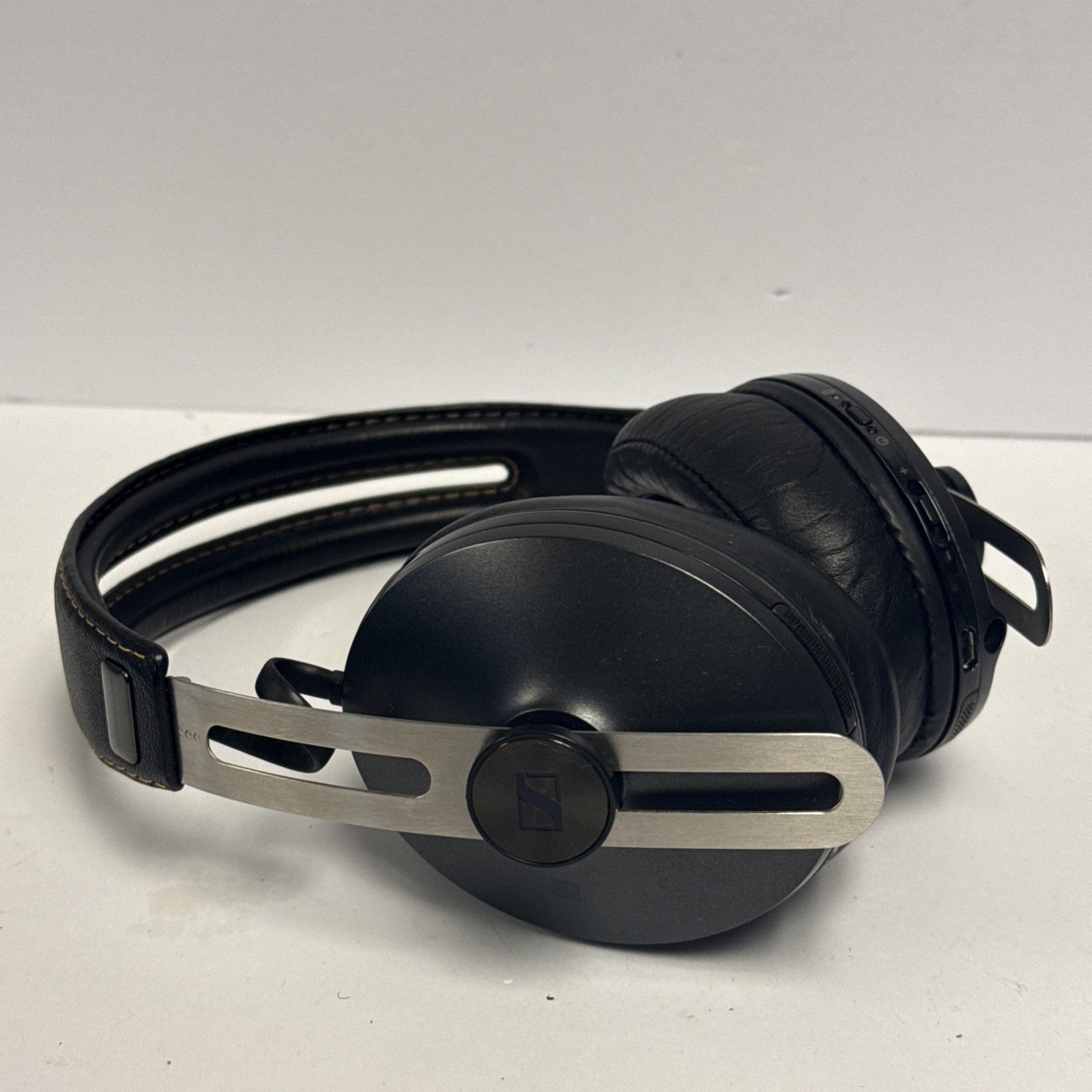 Sennheiser Momentum M2 AEBT Noise Canceling Wireless Headphones (Needs Pads)