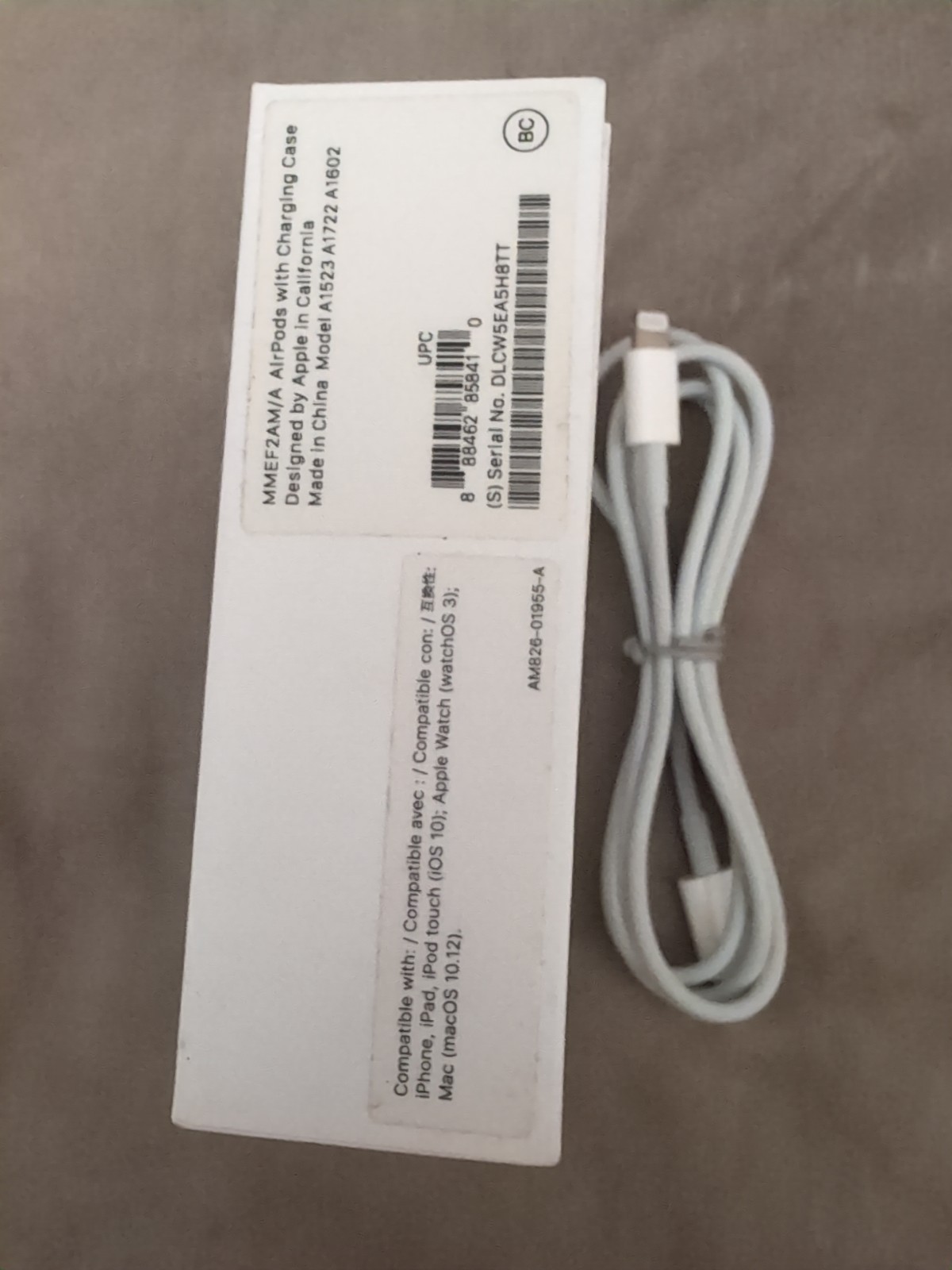 Apple iPod Shuffle 1st Gen & AirPods (1st Gen) Charging Stand + Case Cover