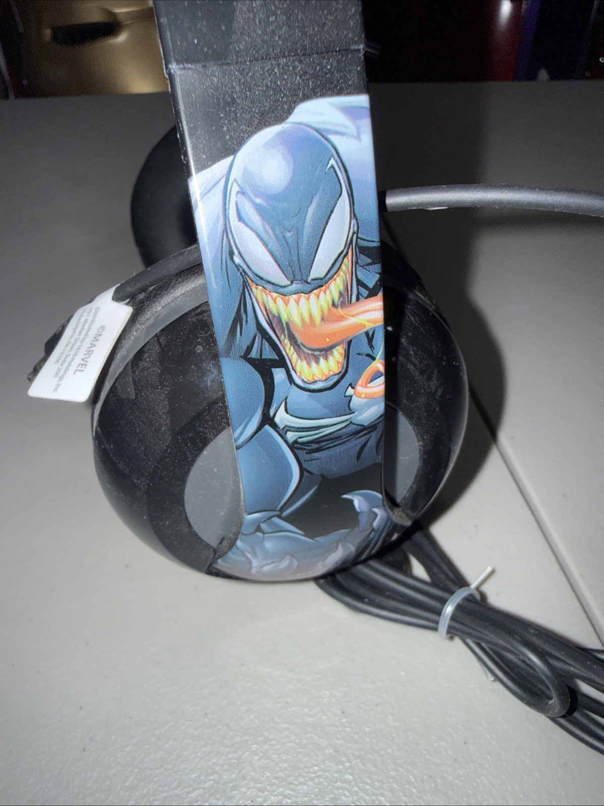 Marvel Youth Venom Stereo Headphones New in Box 5ft Cord 40mm Driver 32Ohms