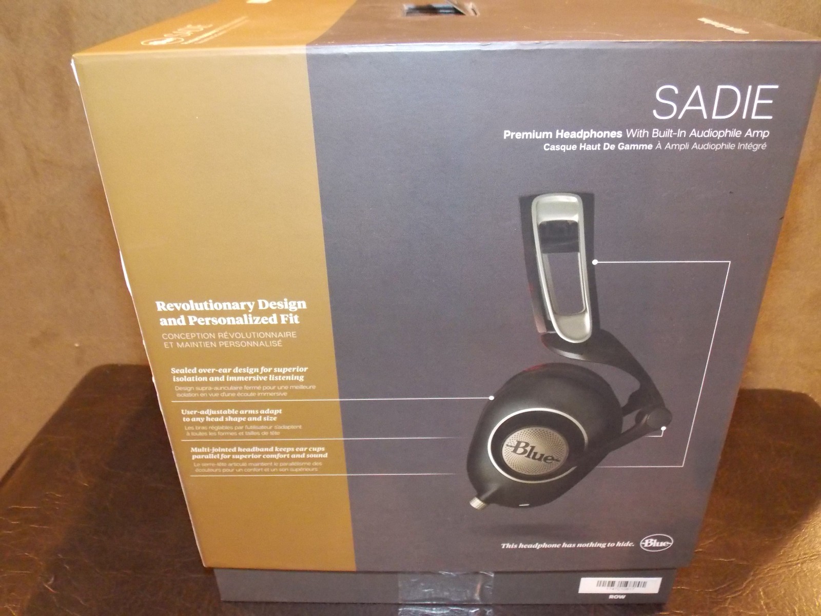 blue sadie headphones (Mint condition)