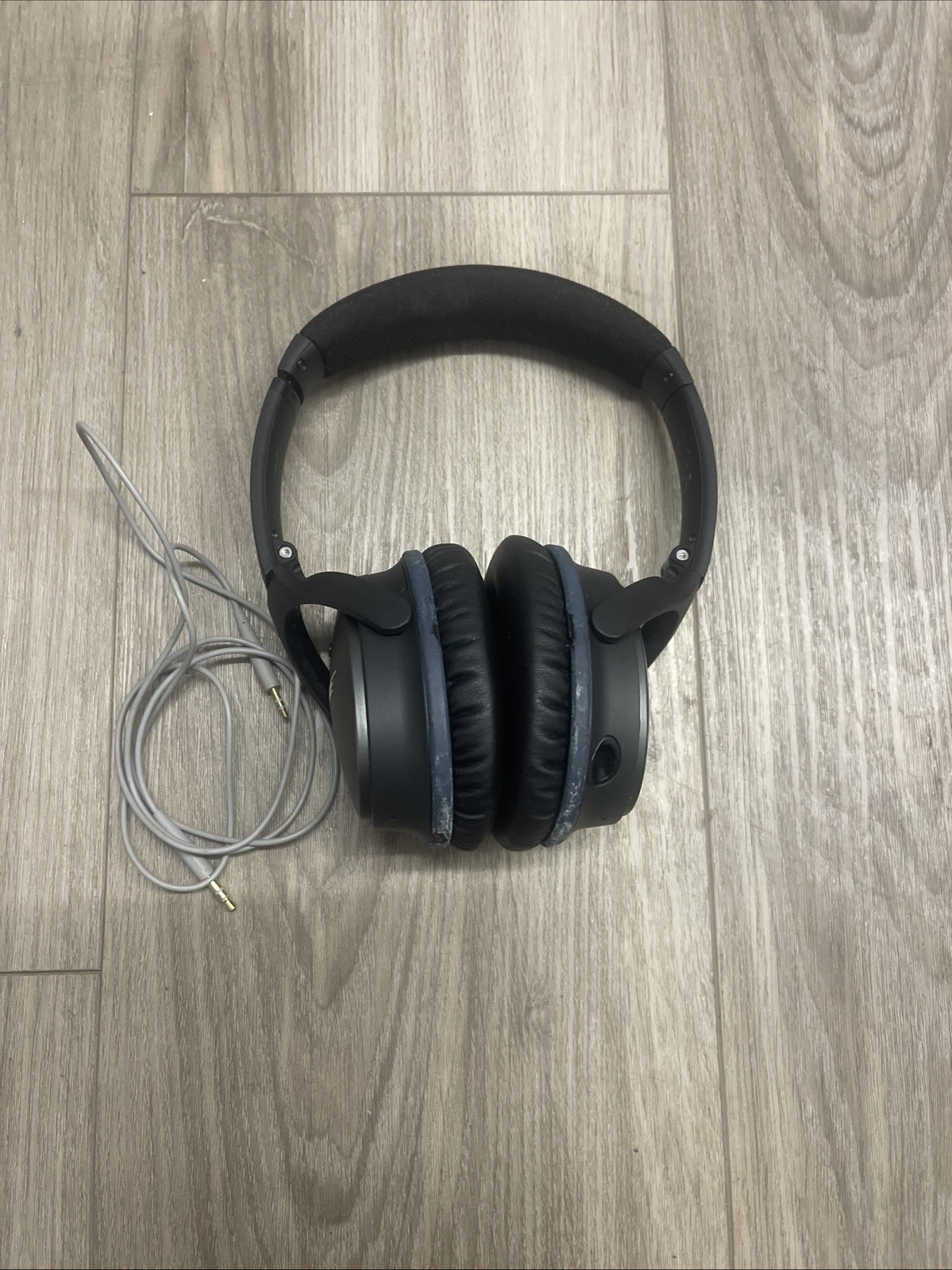Bose QuietComfort 25 (QC25) Noise Cancelling Wired Headphones (NO CASE)