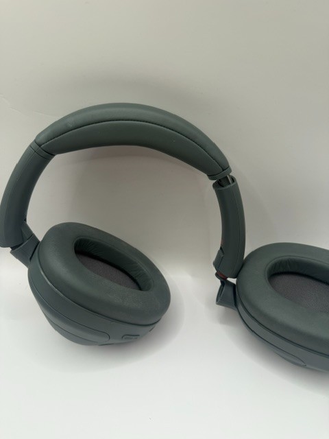 Sony – ULT WEAR Wireless WHULT900N Headphones – Forest Gray(FOR PARTS)
