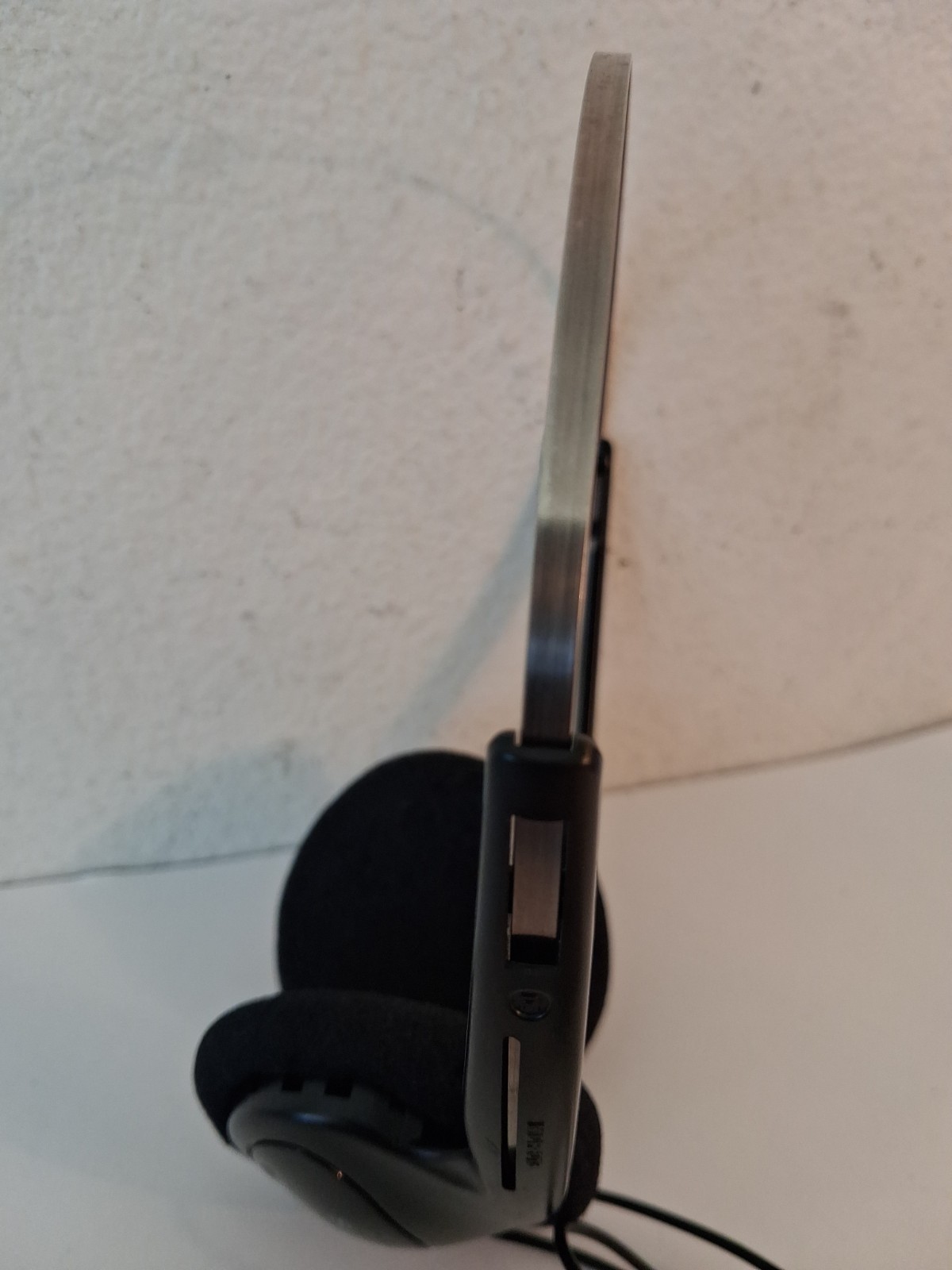 Sony MDR-013 Stereo Headphones