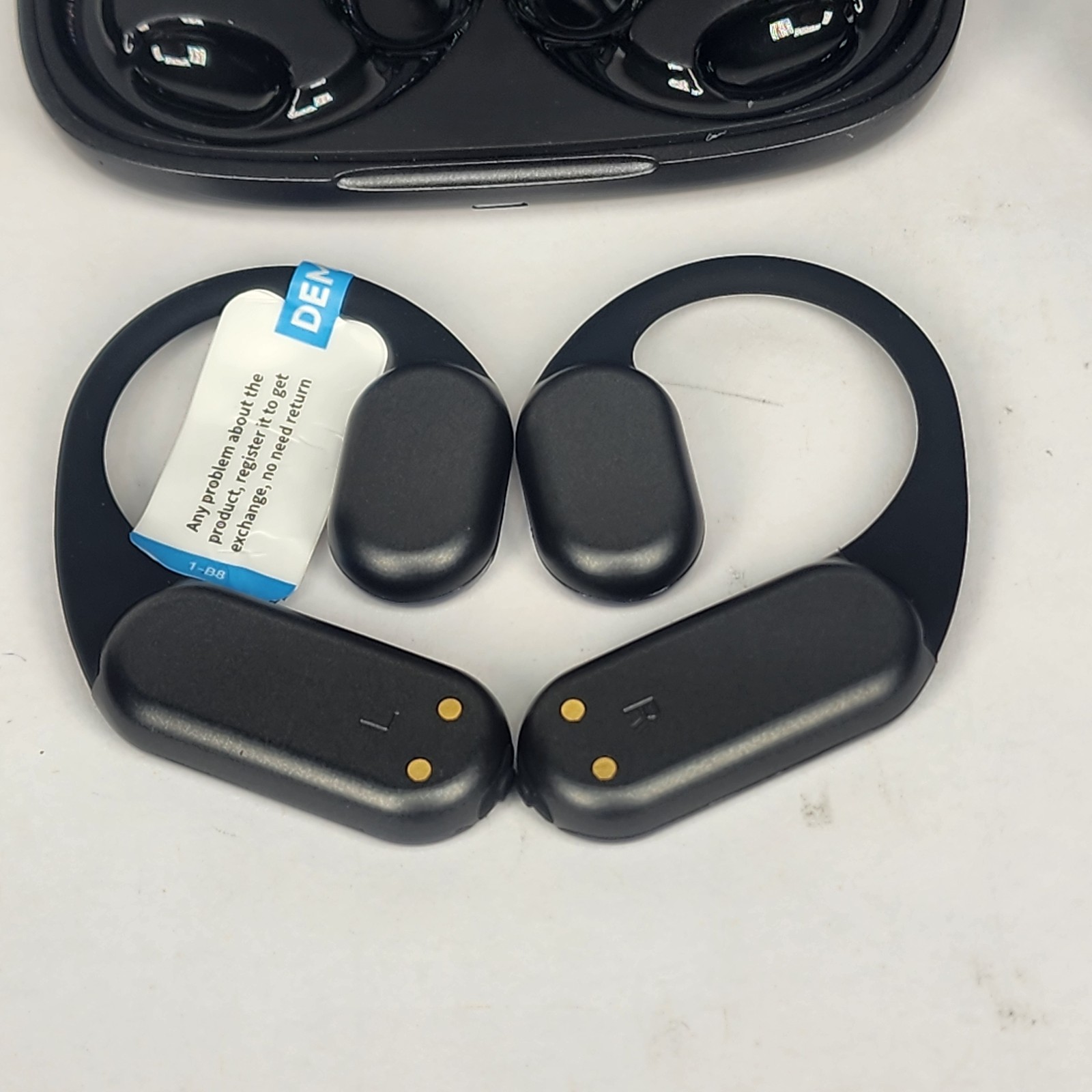 DEMICEA True Wireless Open-Ear Bone Conduction Earphones Charging Case Black