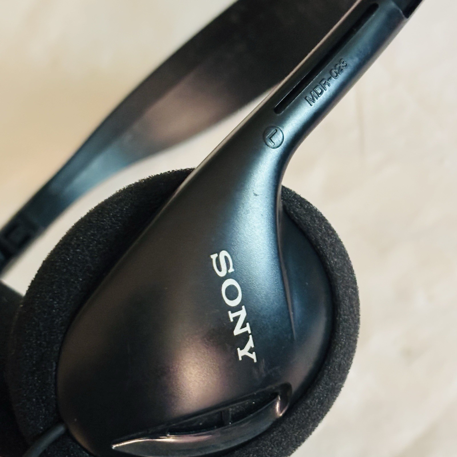 Vintage Sony MDR-023 Stereo Wired Headphones with New Foam Pads