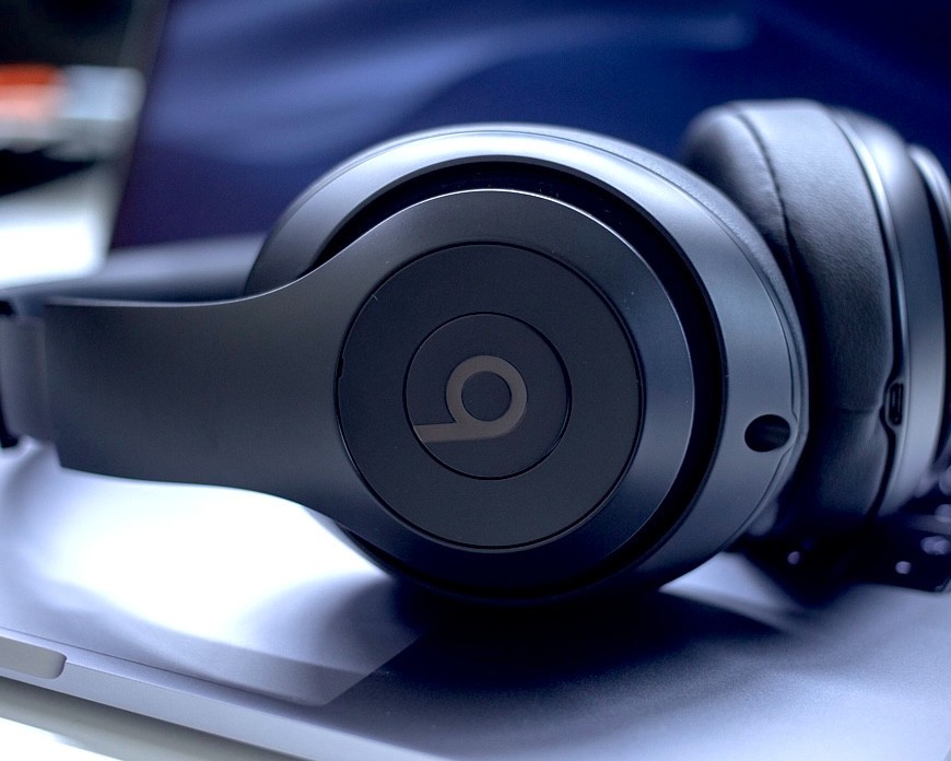 NEW SEALED – Beats Studio3 Skyline Collection Wireless Headphones – All Colors