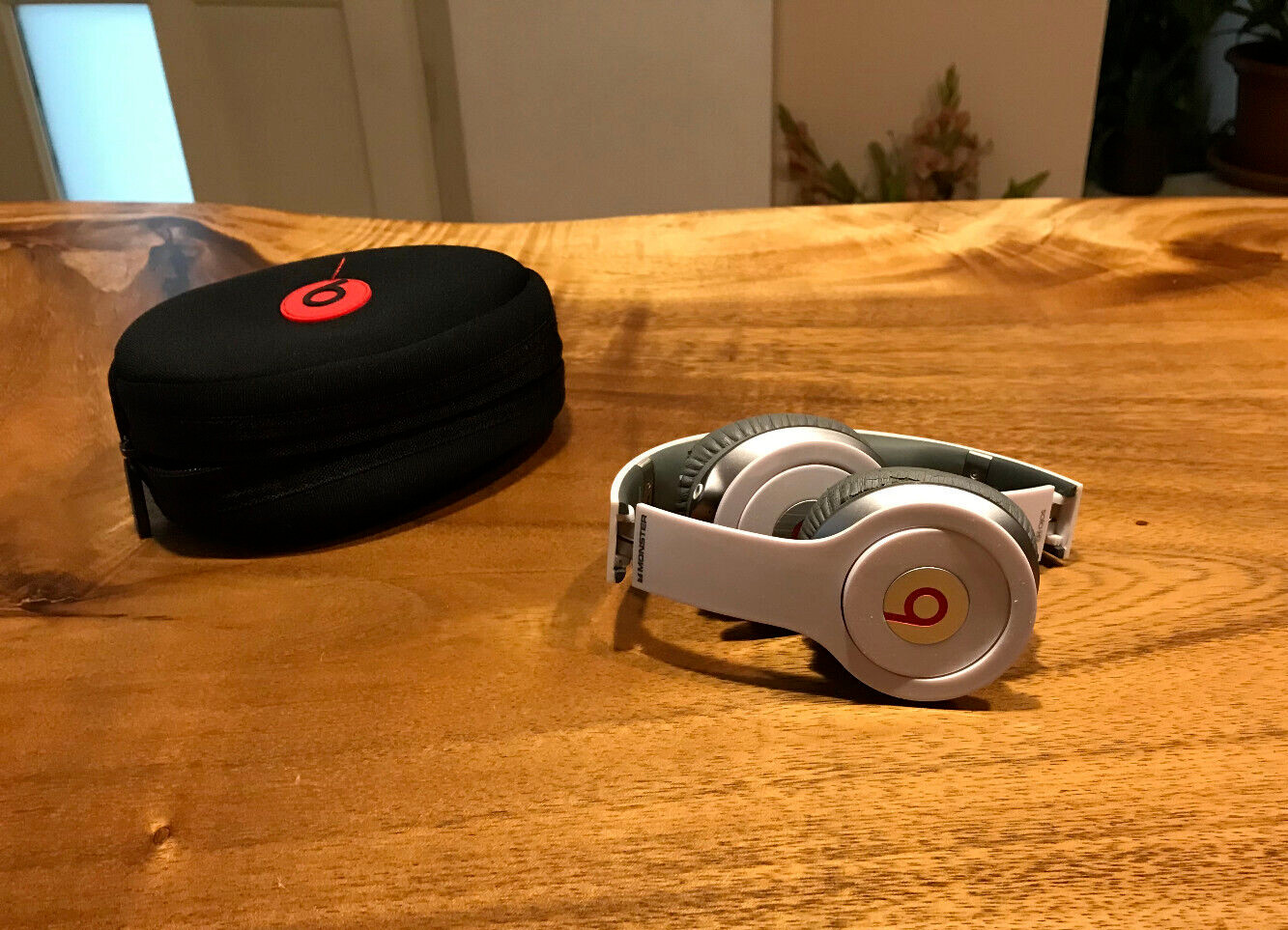 Beats By Dr. Dre – Beats By Dr. Dre Earphones & Headphones