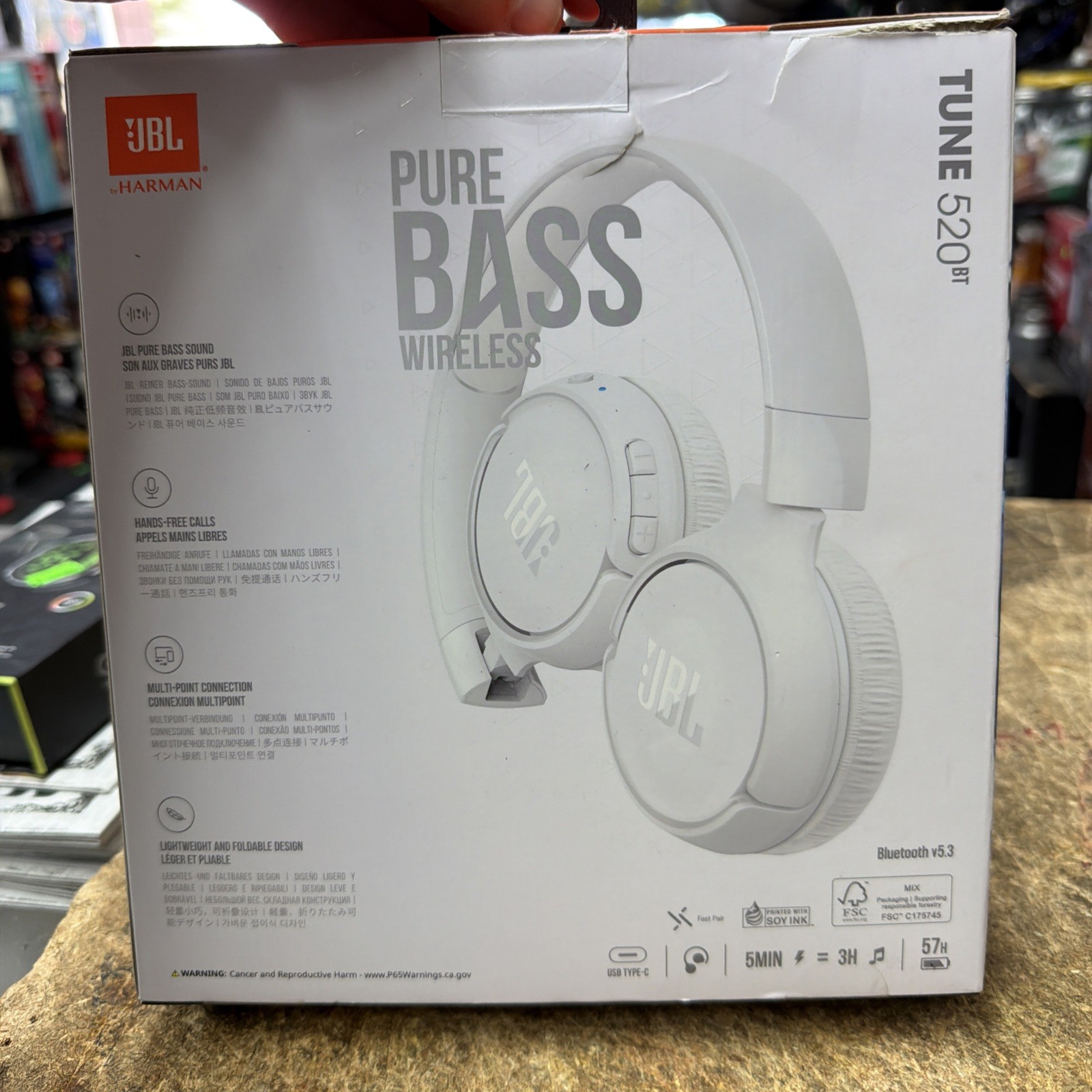 JBL Tune 520BT Wireless On-Ear Headphones, Up to 57H Battery Life & Speed