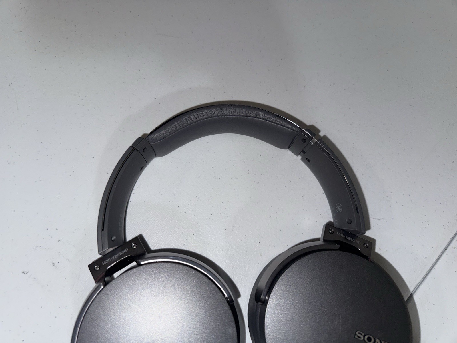 Sony MDR-XB950BT Extra Bass Bluetooth Over Ear Headphones