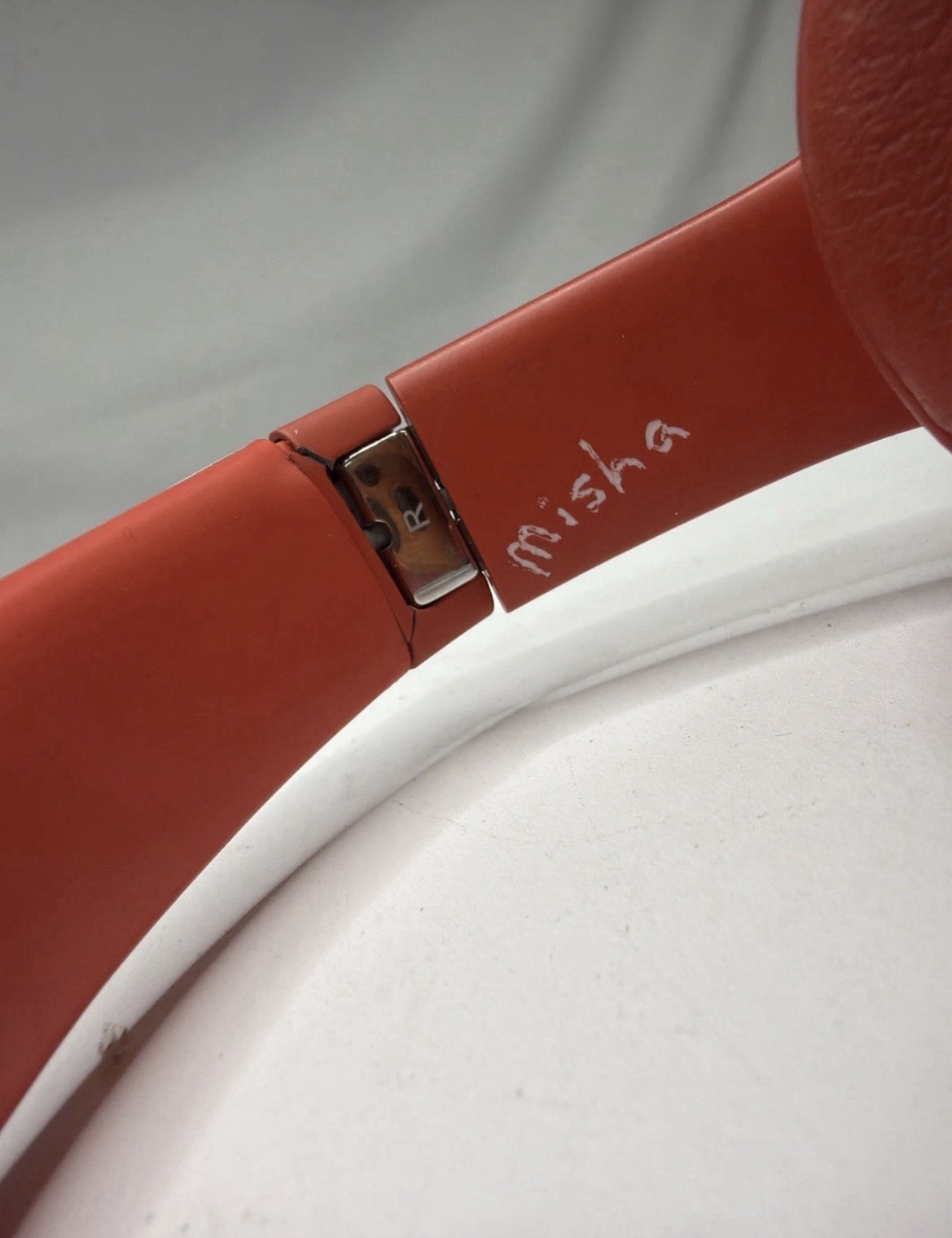 Beats by Dr. Dre Solo3 Casual Listening Headphones Red FOR PARTS!