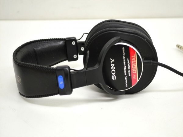 SONY MDR-CD900ST Stereo Headphones