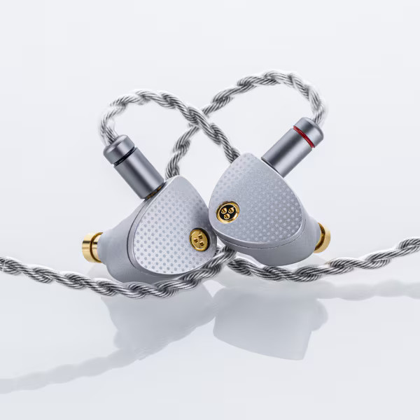 MoonDrop Aria 2 in-ear earphones with patented dynamic driver TI
