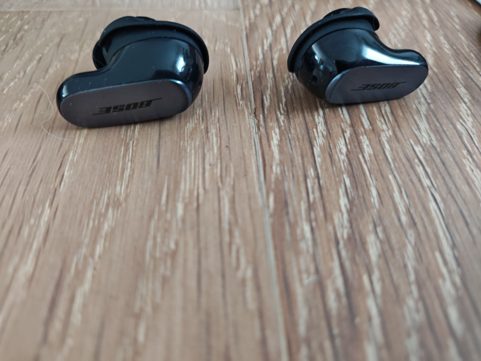Bose QuietComfort Ultra Earbuds Noise-Cancelling Earbuds Black/Gray, **Tested**