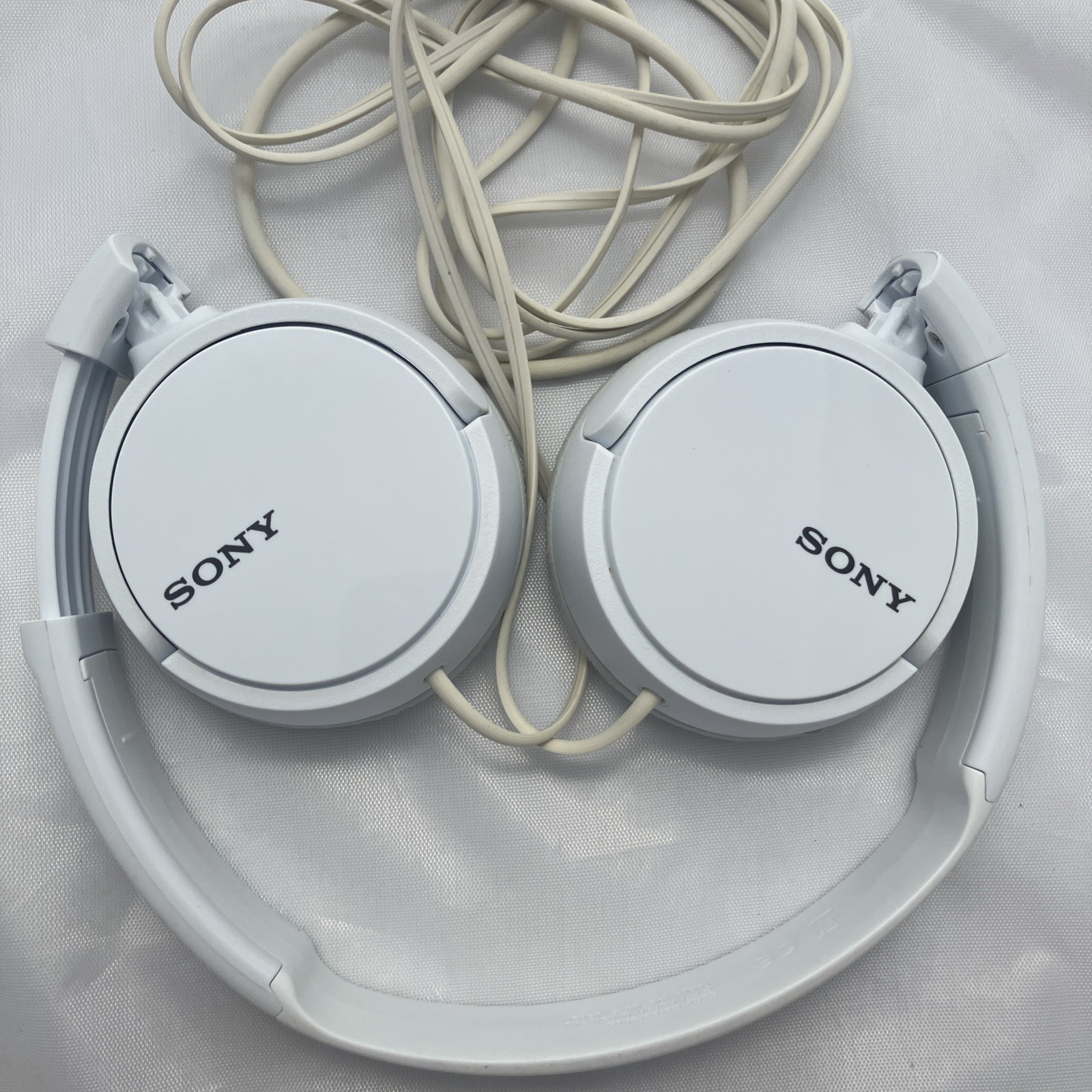 Sony MDR-ZX110AP White Wired Headphones with Built-In Microphone