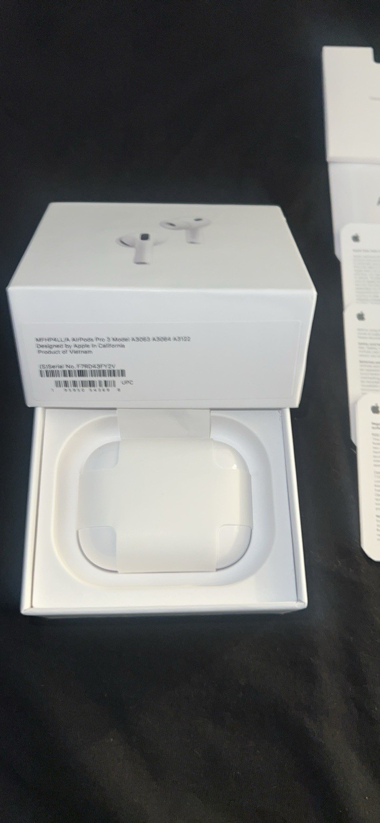 Apple AirPods Pro 3 In-Ear Wireless Earbuds White Bluetooth USB-C