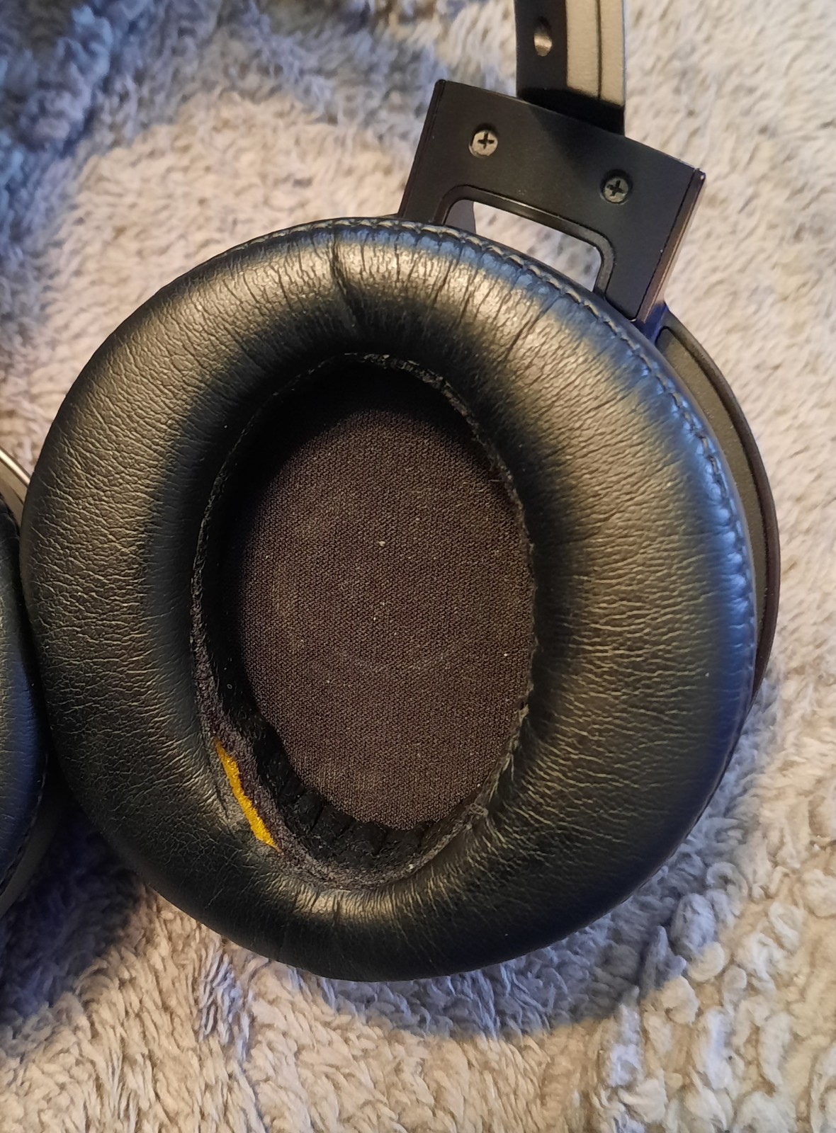 Sony MDR-XB950BT Extra Bass Wireless Stereo Bluetooth Headphone – Black No Cable