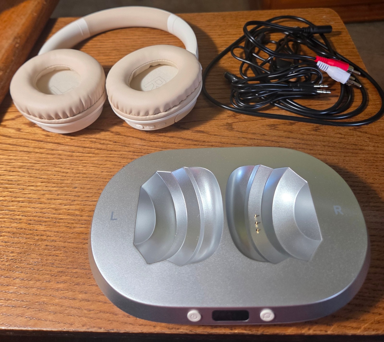Gorsun TV3 Wireless TV Headphones Ensemble 2.4G Bluetooth Optical – New Open Box