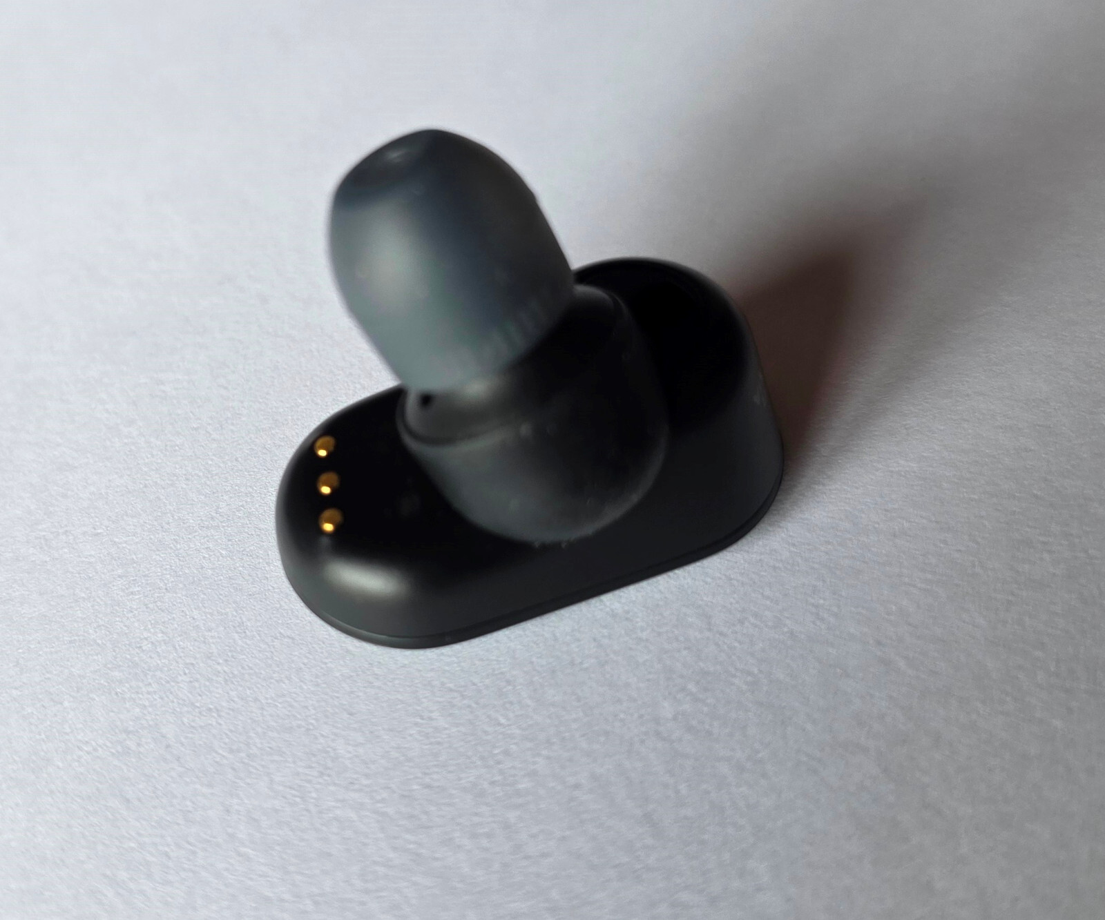 DEFECTIVE OEM Black Sony WF-1000XM3 RIGHT SIDE Wireless Earbud with BLOWN AUDIO