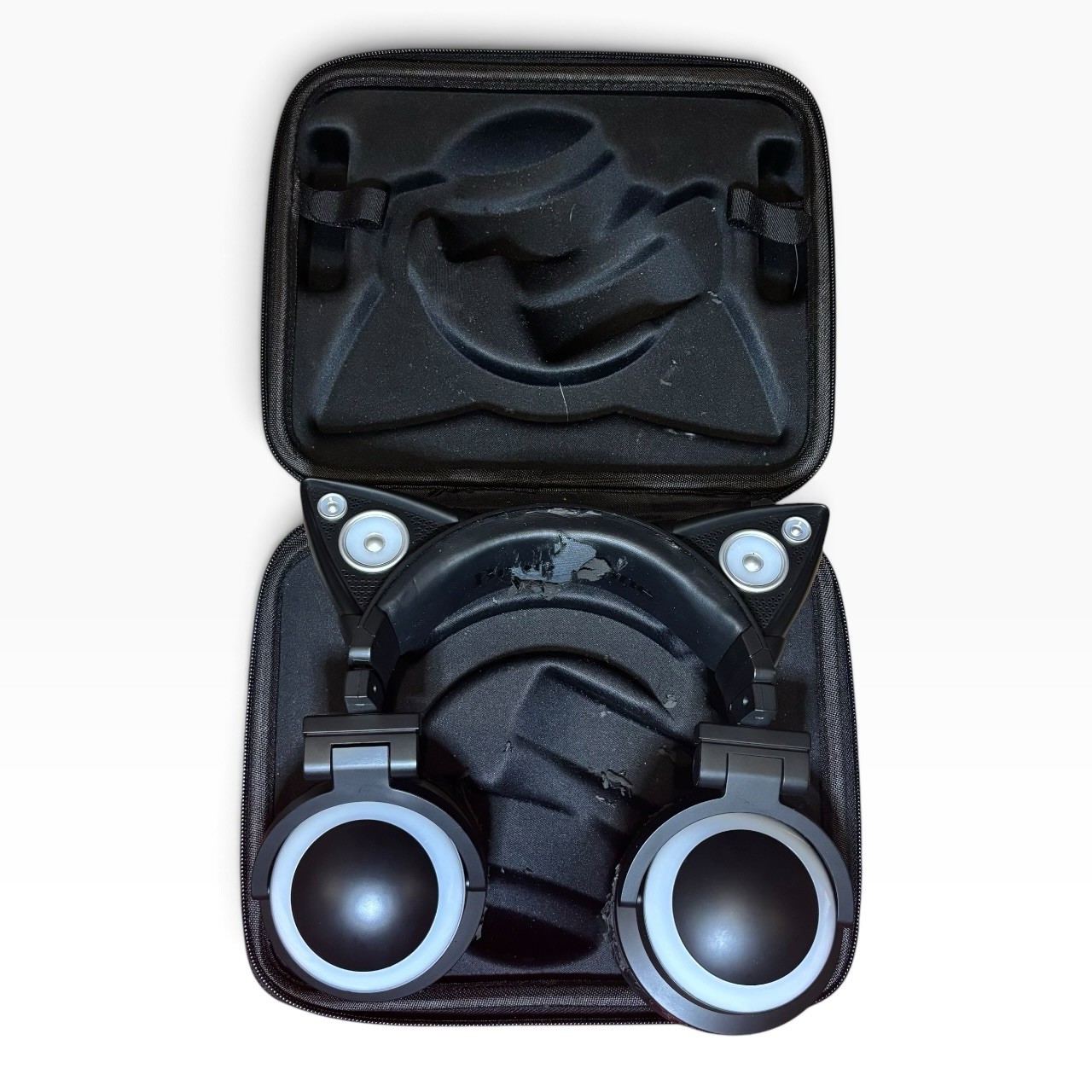 Brookstone Wireless Cat Ear Headphones AR102A4BKA Bluetooth w/ Case