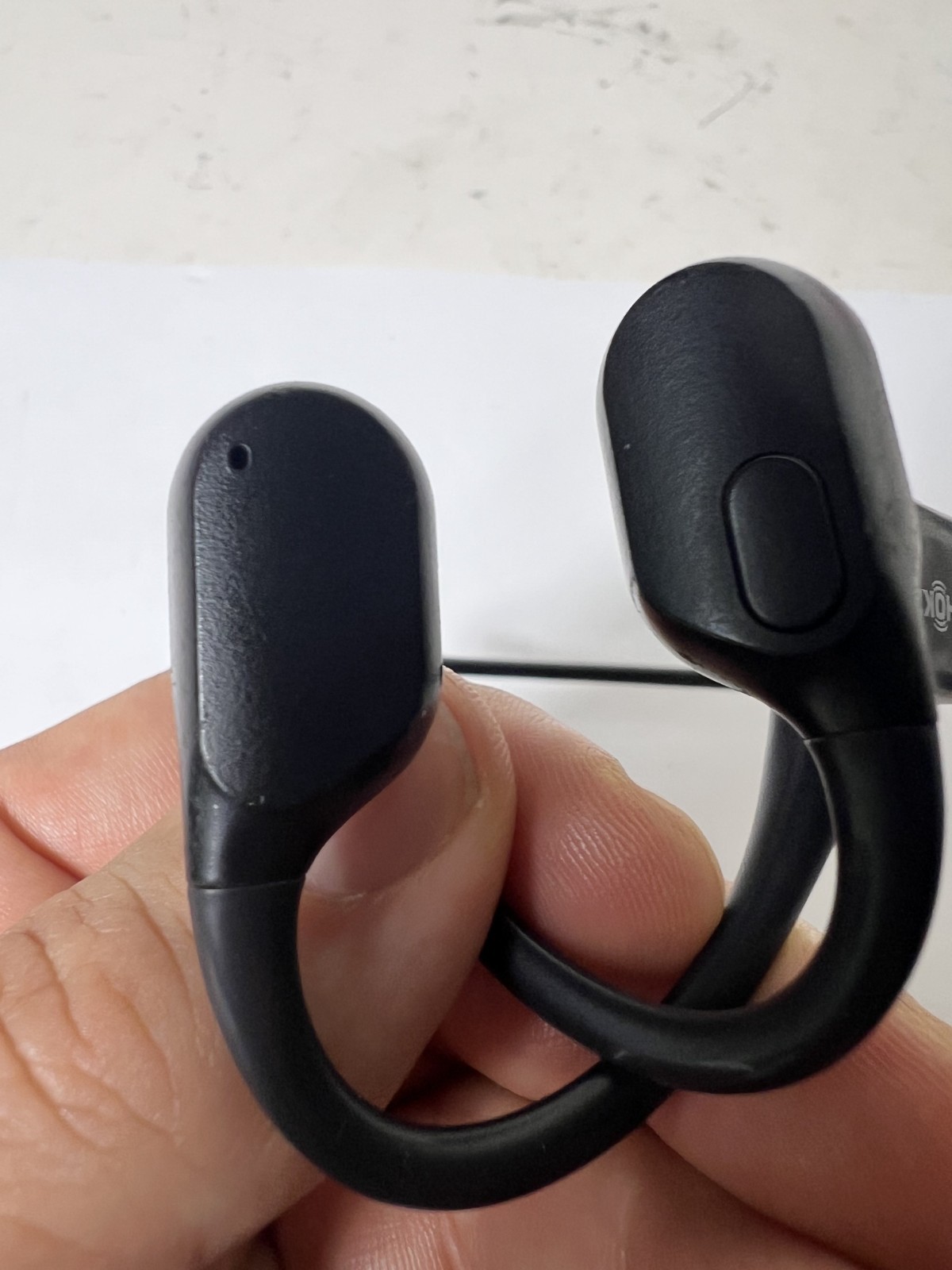 Shokz OpenRun Headphones S803 Bone Conduction Open-Ear BLACK S803BK As-Is READ