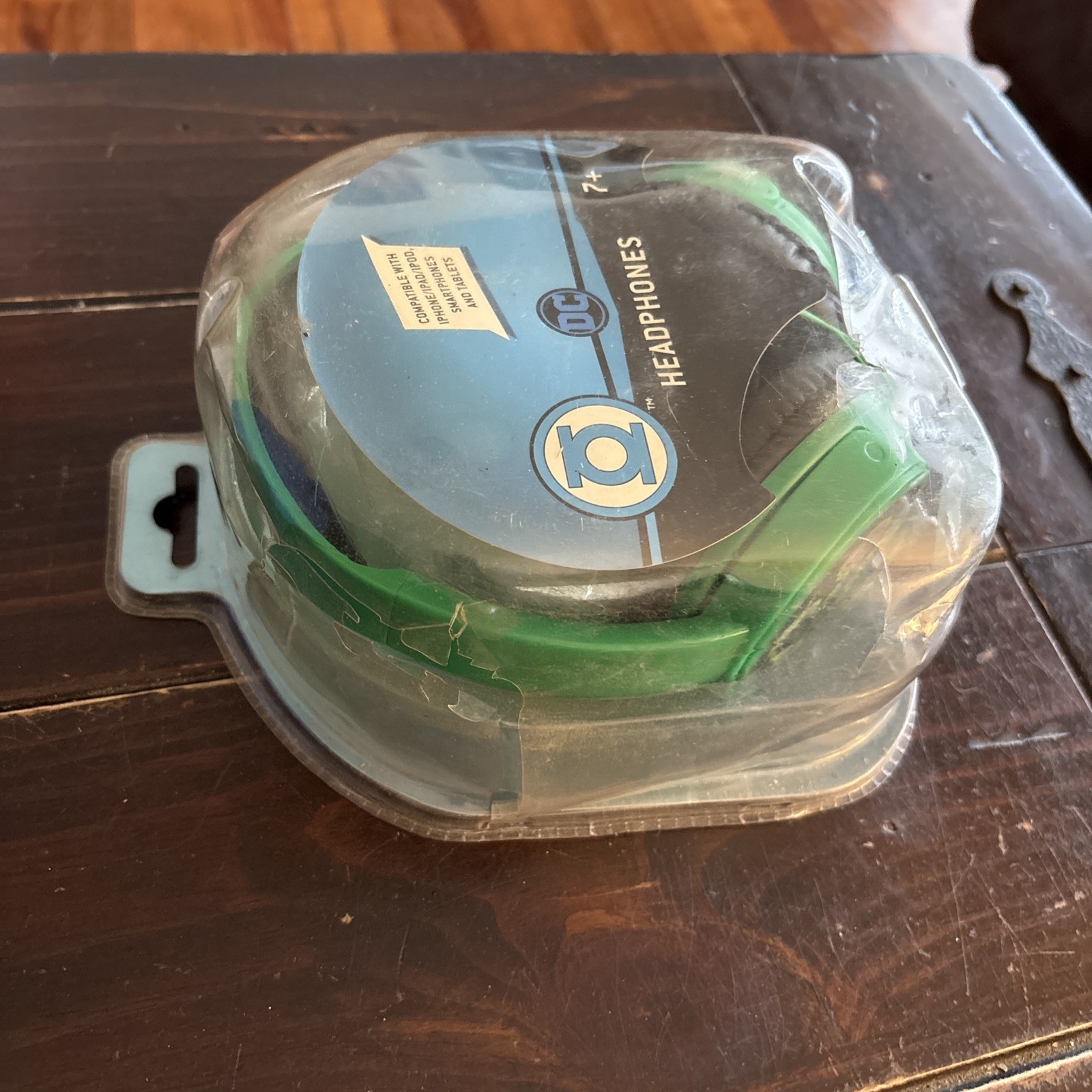 DC Comics Green Lantern Kids Wired Headphones. Sakar 2020. BRAND NEW Damaged Box