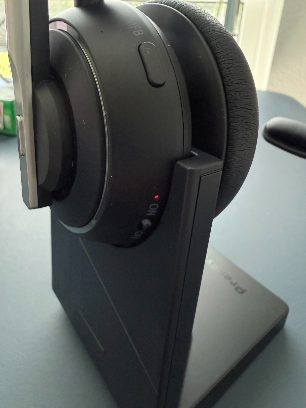 PrancyBt Bluetooth Wireless Headphones with Noise Cancelling Microphone for PC