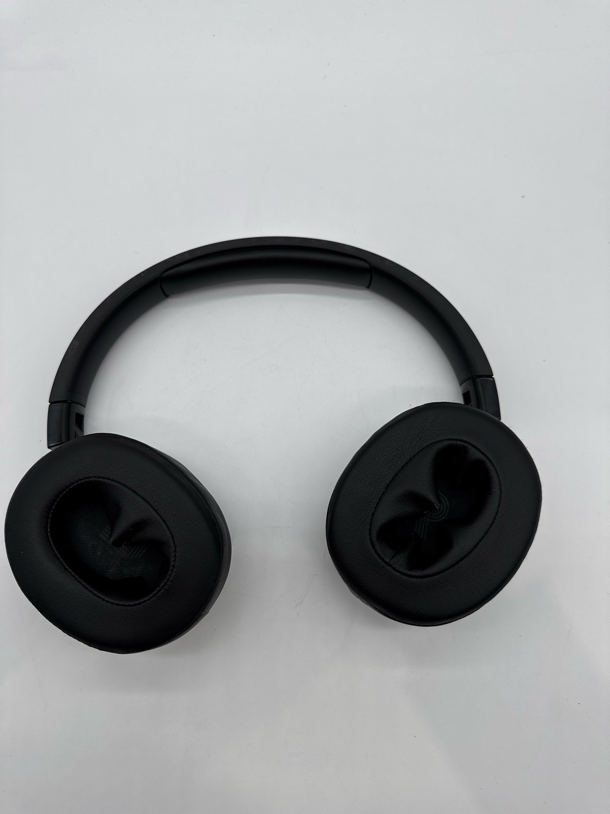 JBL Tune 720BT Wireless Over-Ear Headphones Bluetooth Pure Bass Black