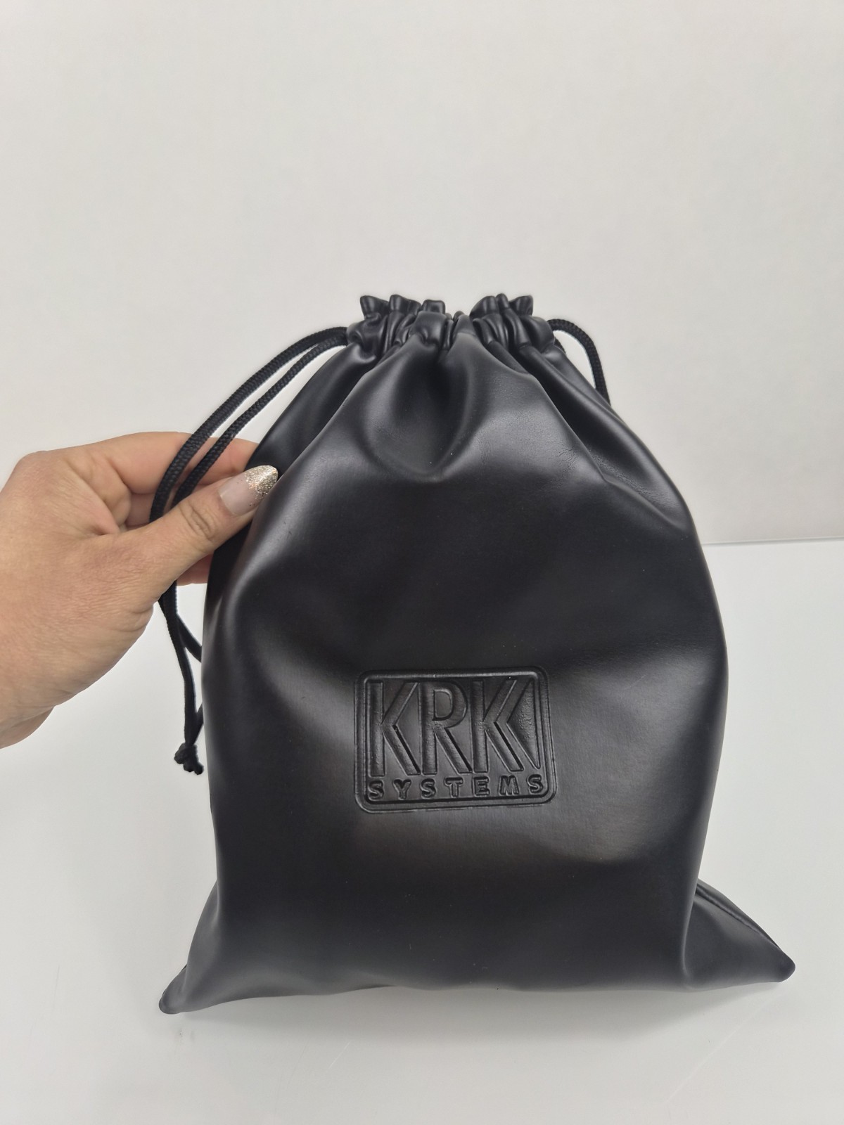 ​KRK KNS-8400 Professional Studio Monitor Headphones – Black with Bag