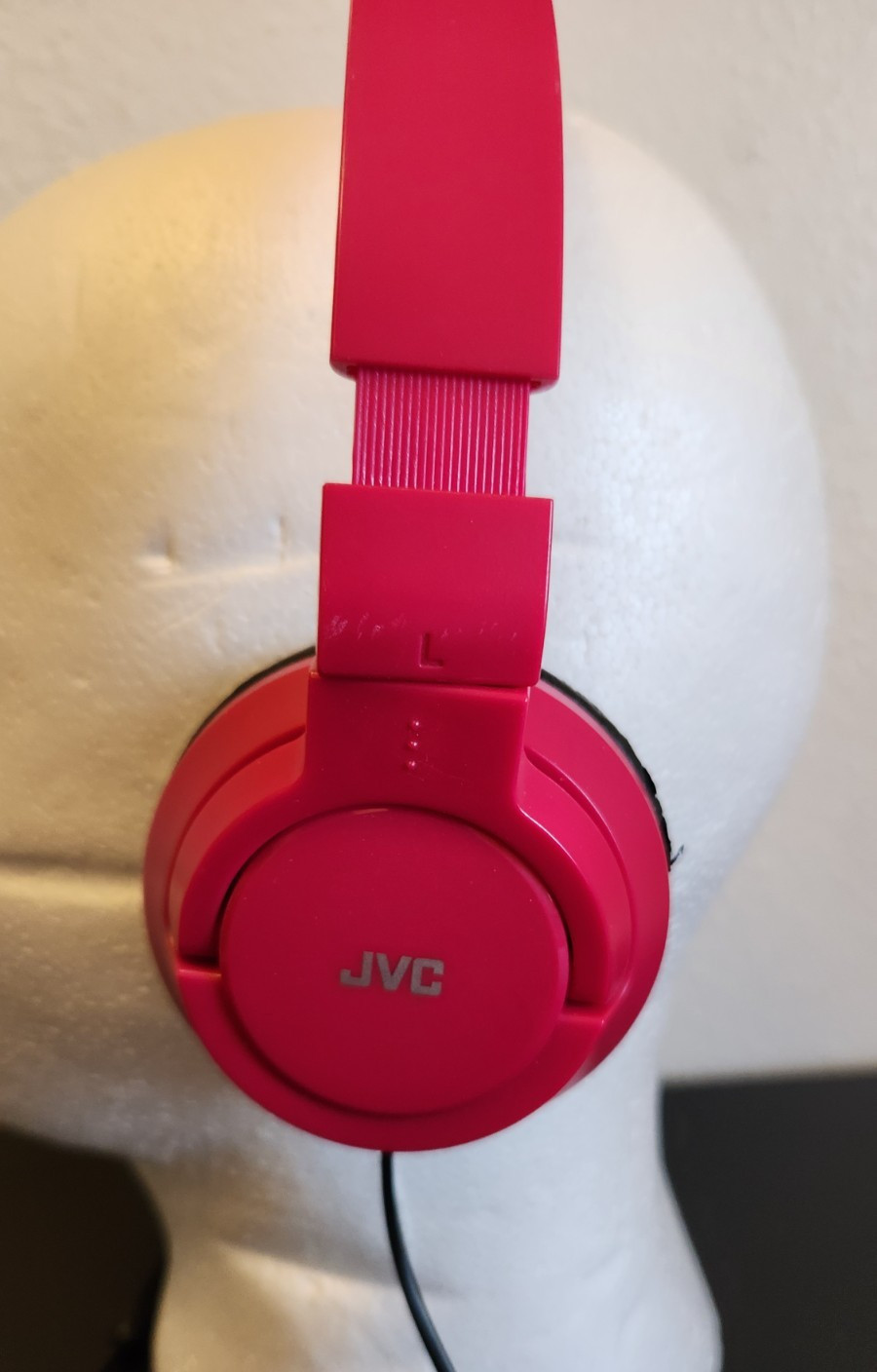 JVC Powerful Bass HA-SR185-R Stereo Headphones-Free Shipping