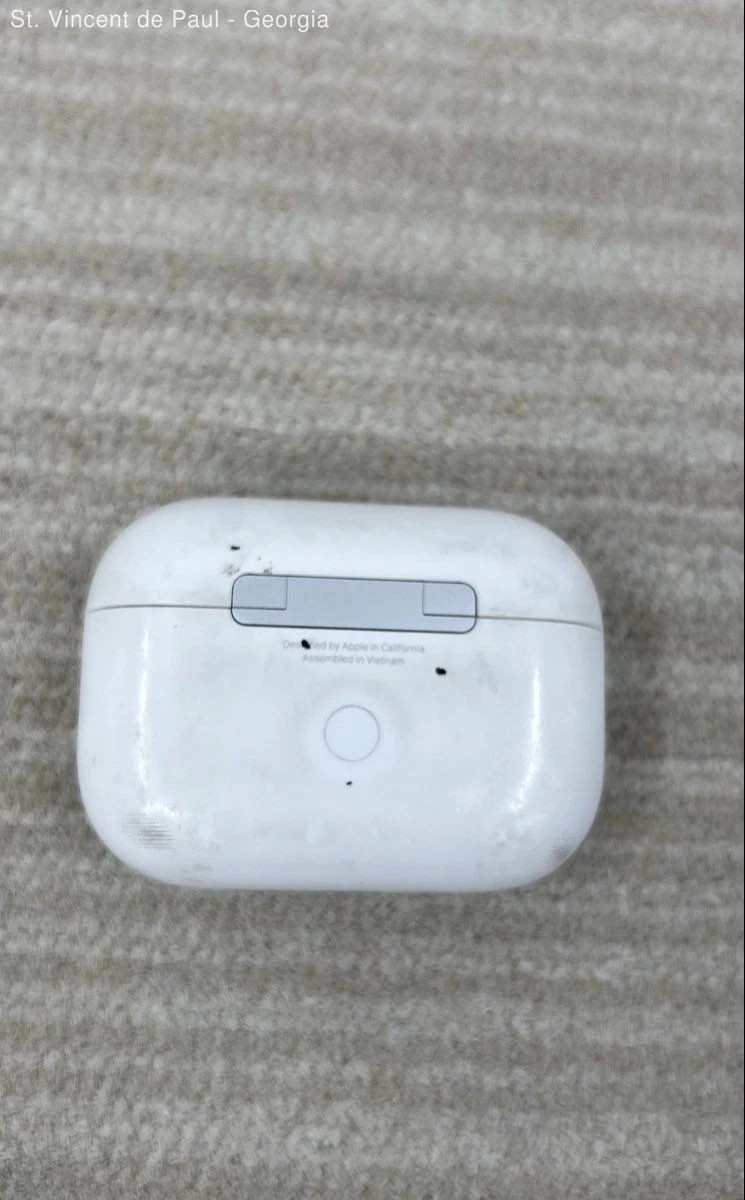 Apple AirPods Pro 1st Gen Wireless Earbuds with MagSafe Charging Case A2190 Read
