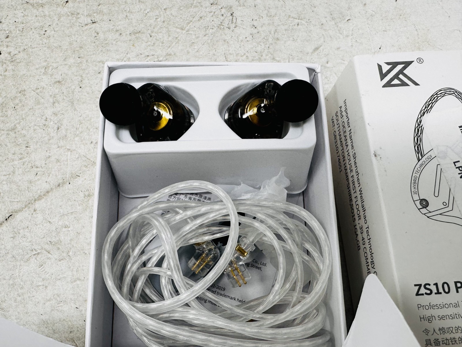 Linsoul KZ ZS10 Pro, 4BA+1DD 5 Driver in Ear Monitor, HiFi Wired Black, w/o Mic