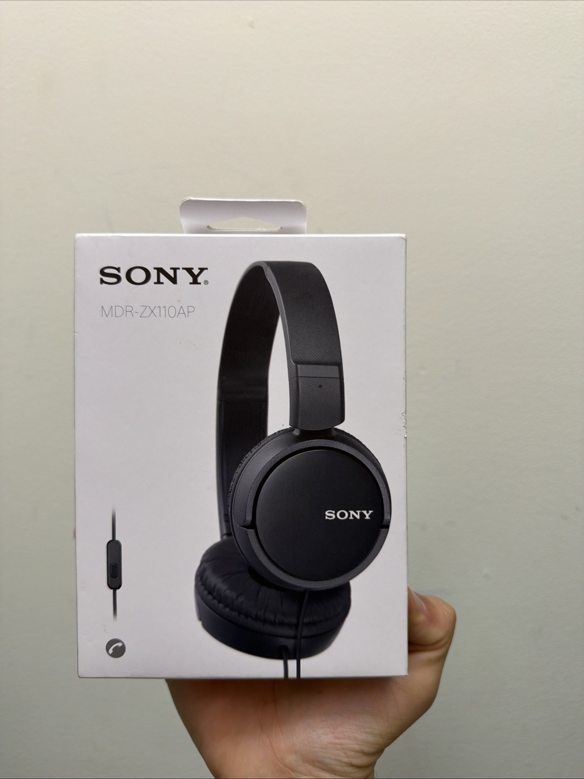 Sony MDR‑ZX110 Wired On‑Ear Headphones – Lightweight, Foldable, 30 mm Drivers