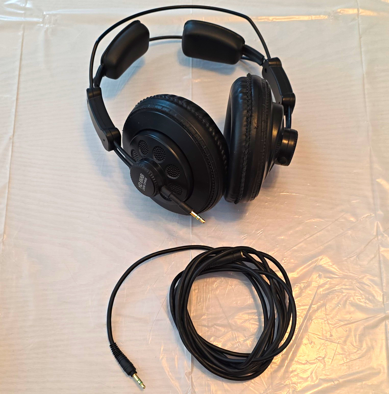 Superlux HD 668B 250 Ohm Wired 3.5mm Studio Monitoring Headphones Black
