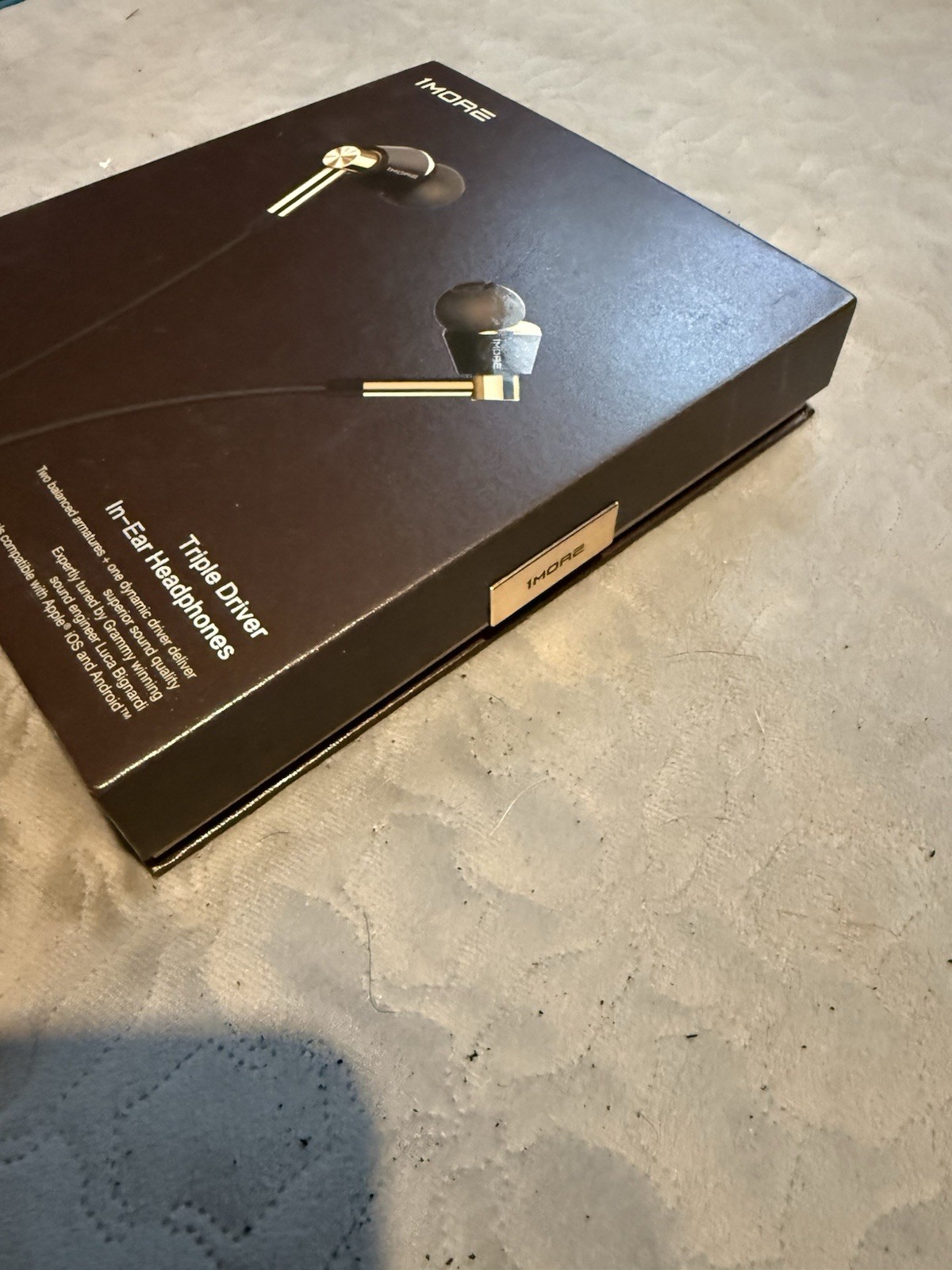1more E1001 In Ear Wired Headphones – Gold