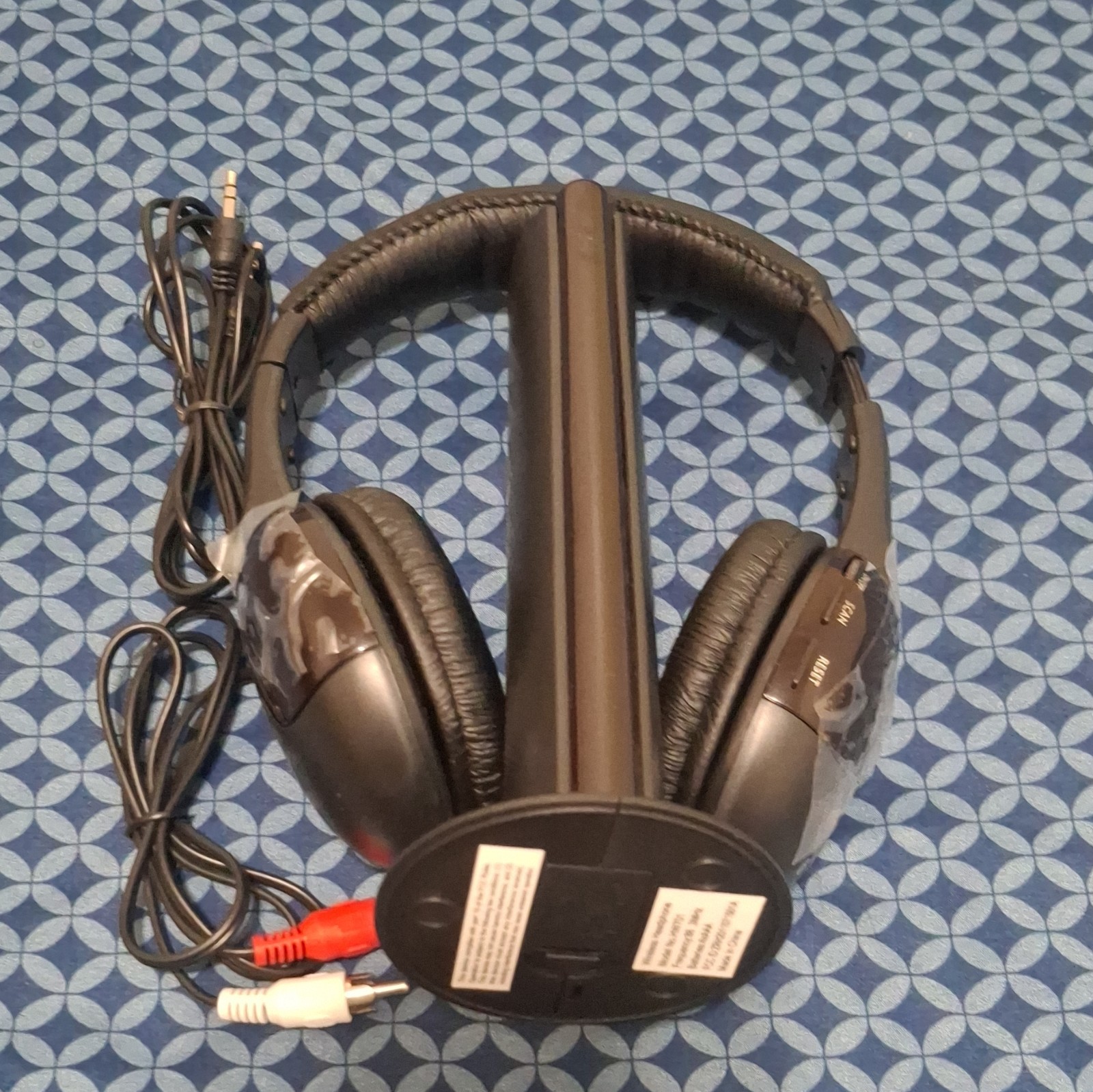 Sentry HW701 RF Wireless TV Headphones w/ FM Transmitter 100ft RCA 3.5mm
