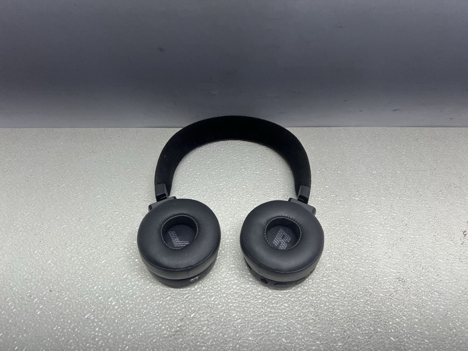 JBL Live 675NC True Adaptive Noise Cancelling Bluetooth Headphones –