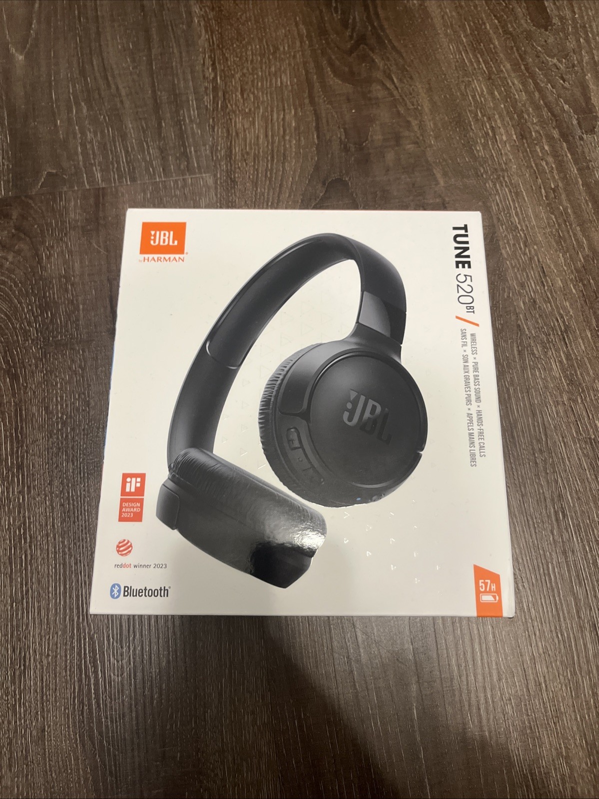 JBL Tune 520BT – Wireless On-Ear Headphones Up to 57H Battery Life (Black)