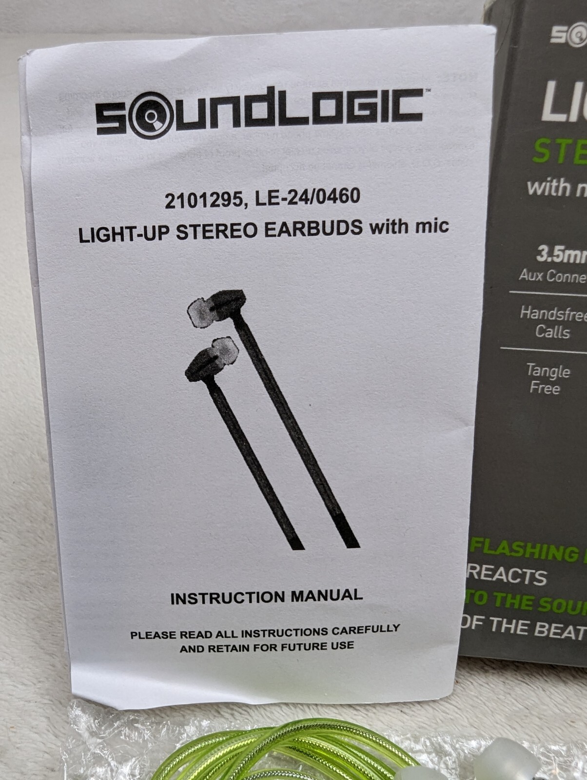 Green Soundlogic Light-Up Stereo Earbuds w/Mic Hands-free Calls Tangle Free 3.5