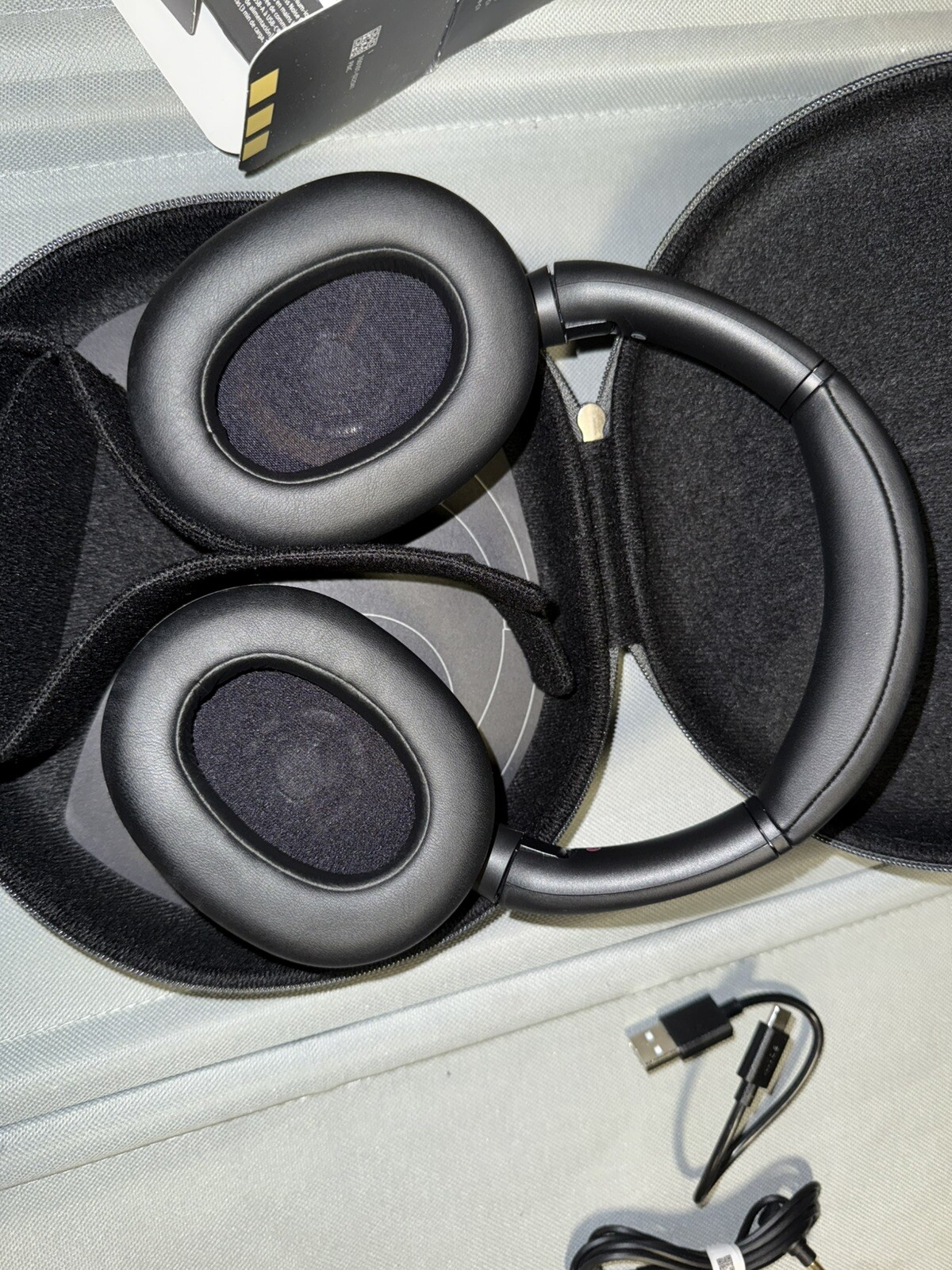 Sony WHULT900N/B ULT WEAR Wireless Noise Canceling Headphones – Black – Open Box