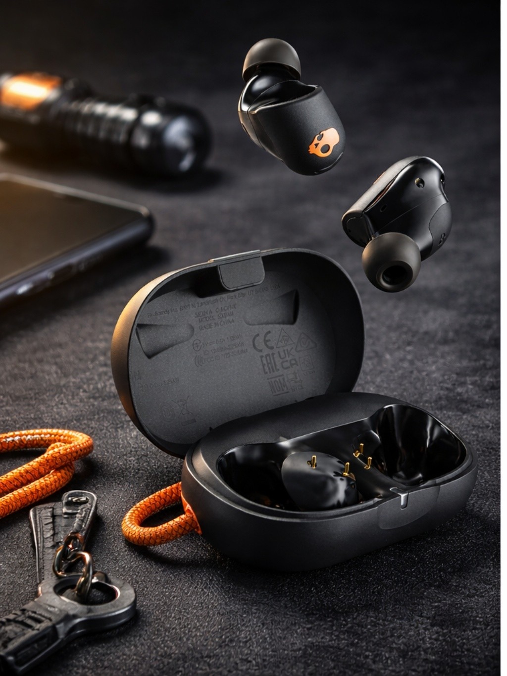 Skullcandy Sesh ANC Noise-Canceling True Wireless Earbuds Black and Orange S2SAW