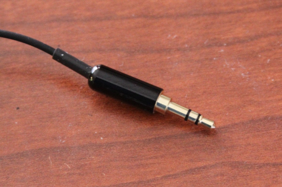1ST GEN Genuine Klipsch Image S4 Black In Ear EarBud Headphones -Upgraded Plug