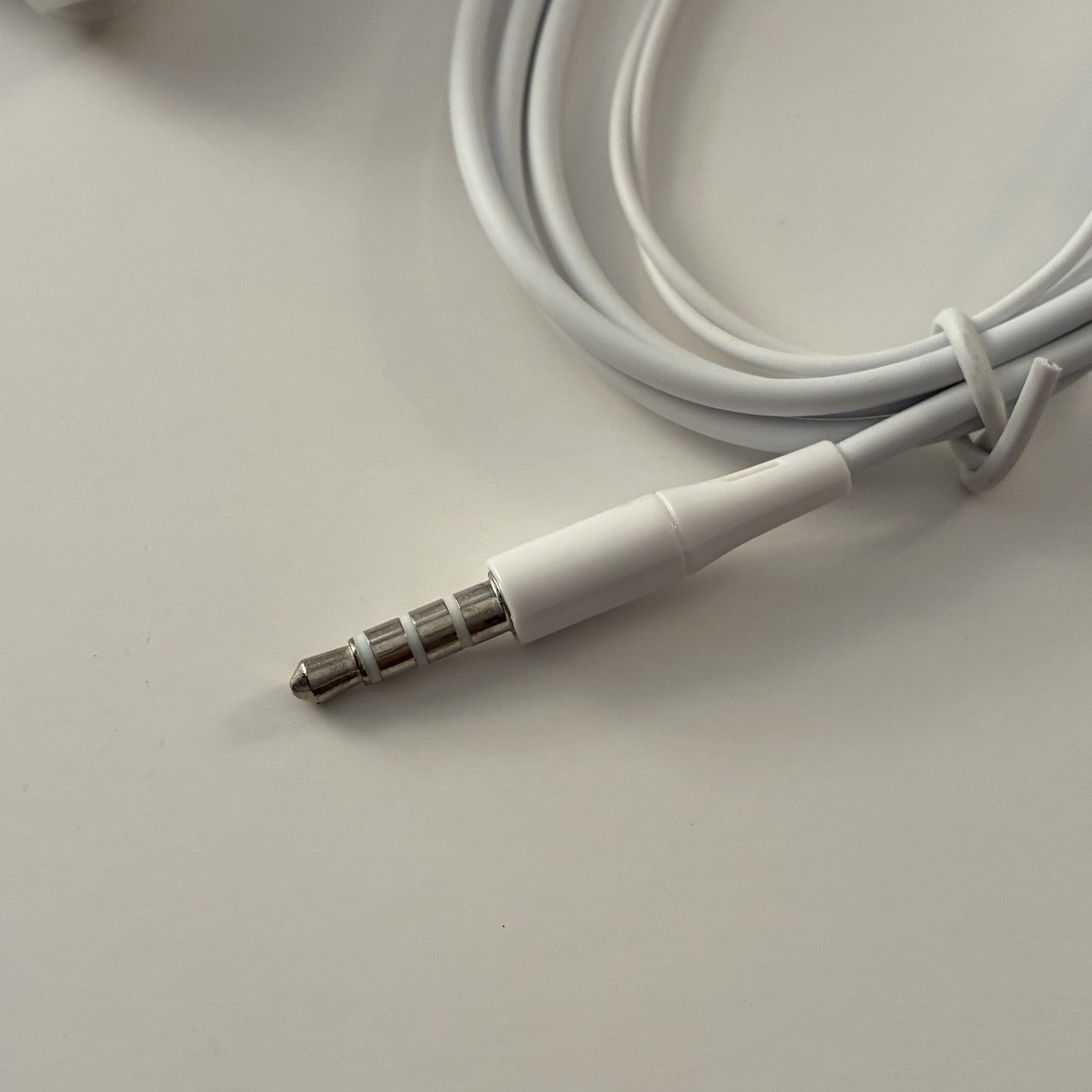5-Pack Stereo Headphones/Earbuds for iPod/iPhone/iPad/Zune MP3 Player 3.5mm Jack
