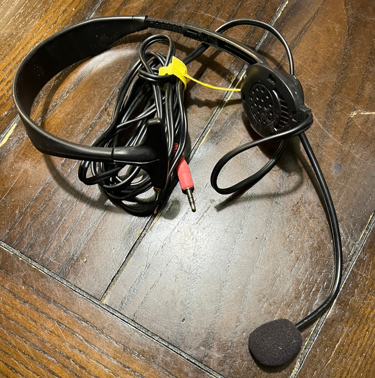 Emkay VR-3310 Computer Single Ear Headset with Swivel Mic Skype, etc