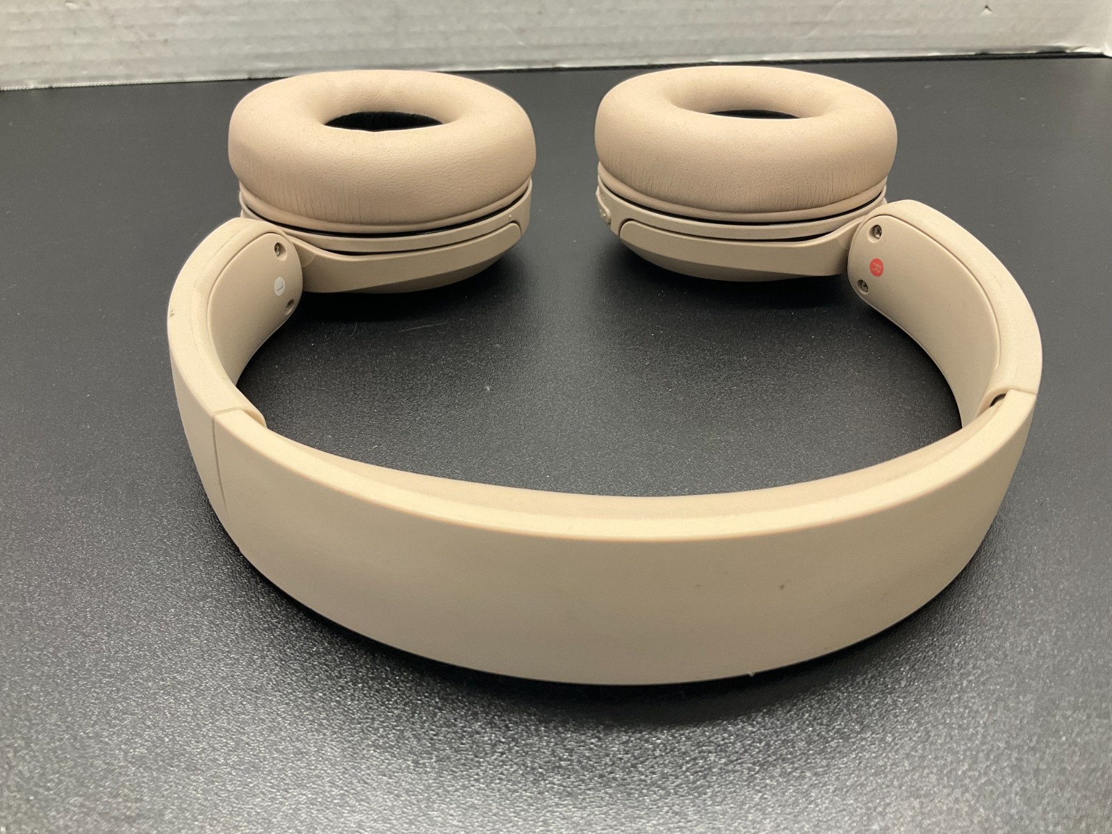 Sony WH-CH520 Over Ear Wireless Bluetooth Headphones WHCH520 – BEIGE